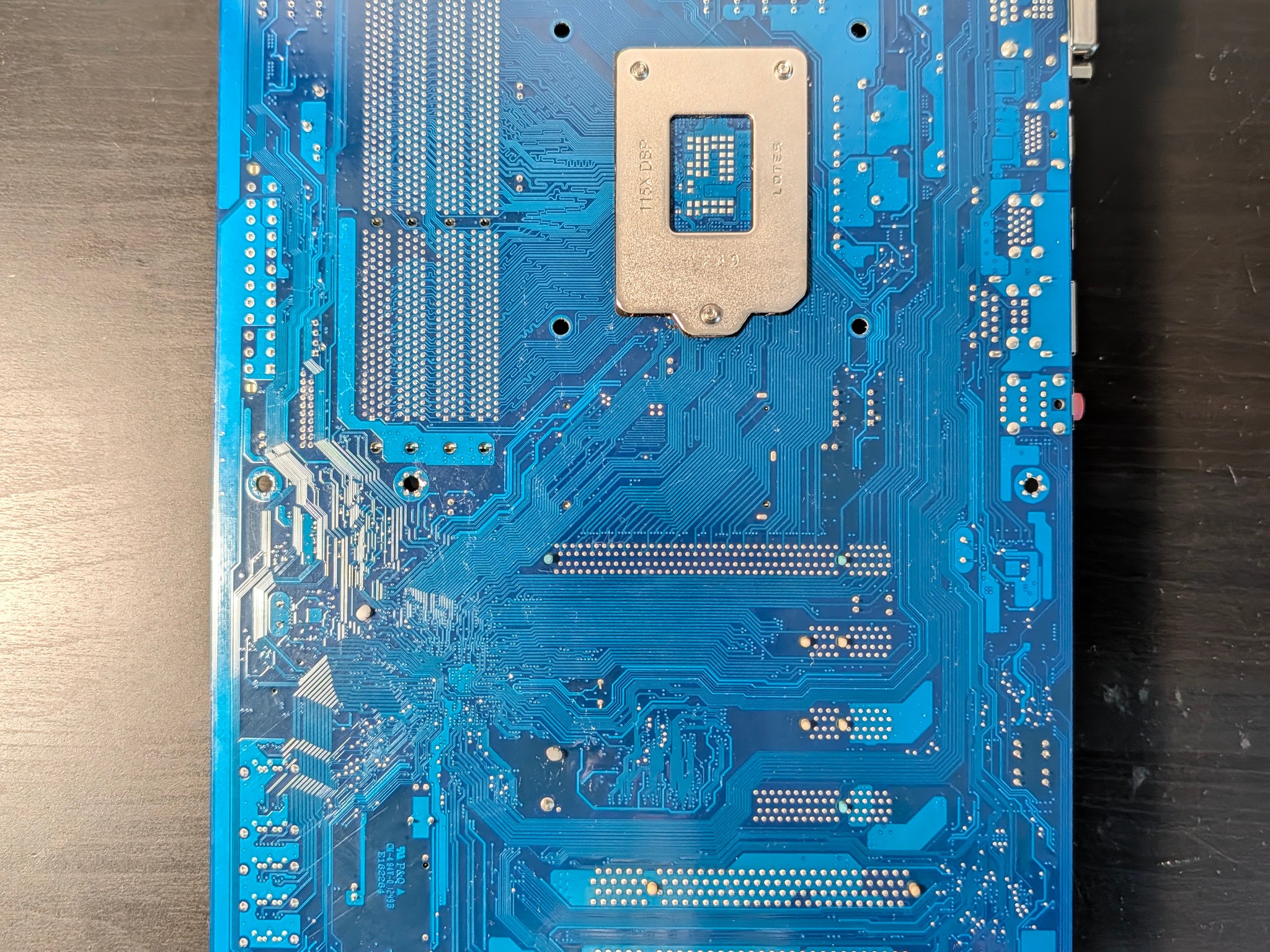 Gigabyte GA-H77-DS3H LGA1155 H77 Motherboard ATX VGA DDR3 Untested No IO Shield