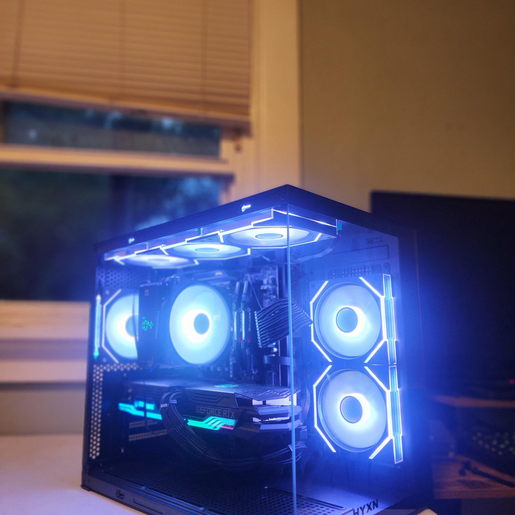 GeForce RTX 3070 Ti Custom Gaming PC - Ryzen 7 3700X