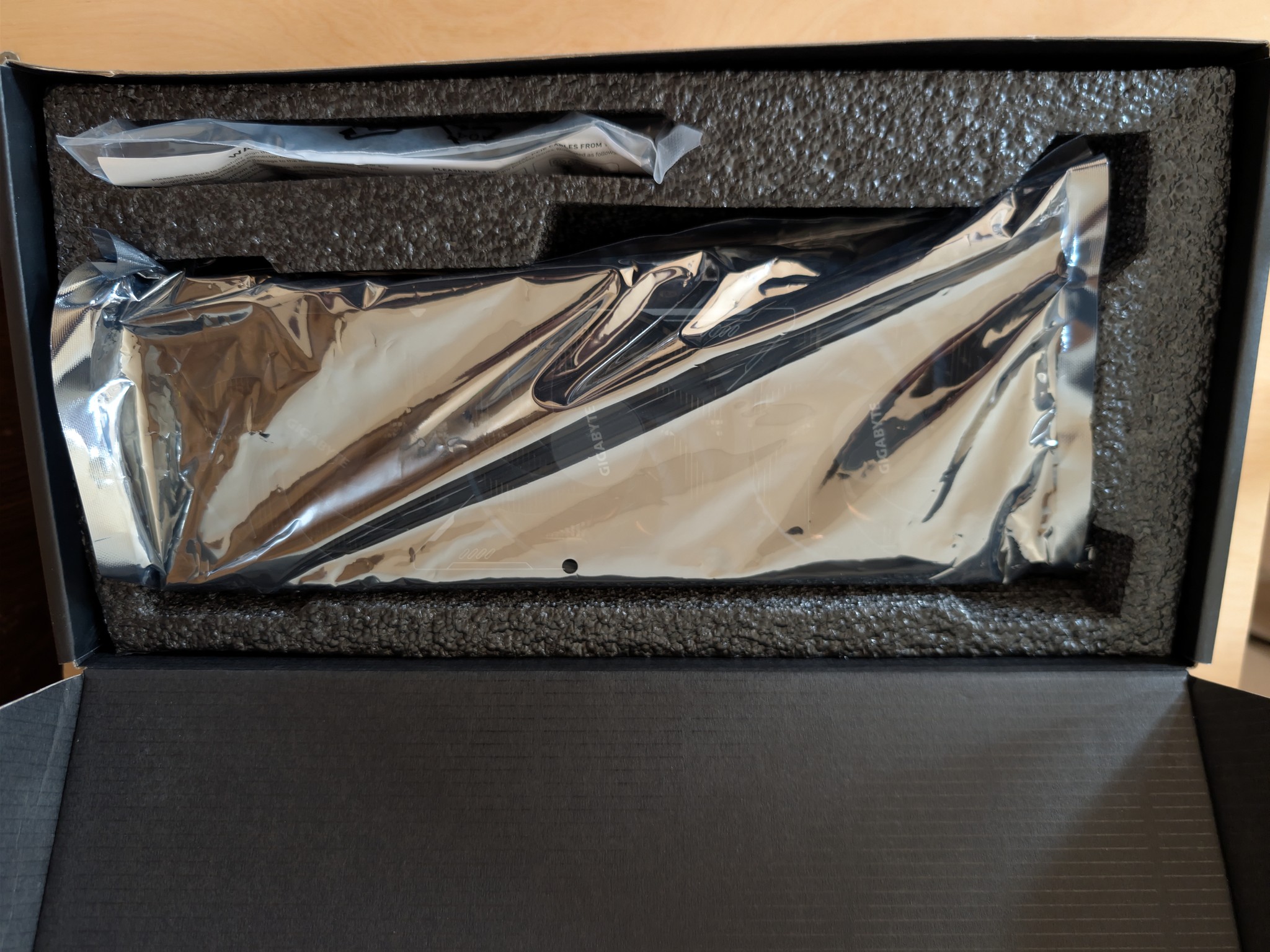 GIGABYTE RTX 5070 WindForce OC SFF 12GB (Like New / Full Retail Box)