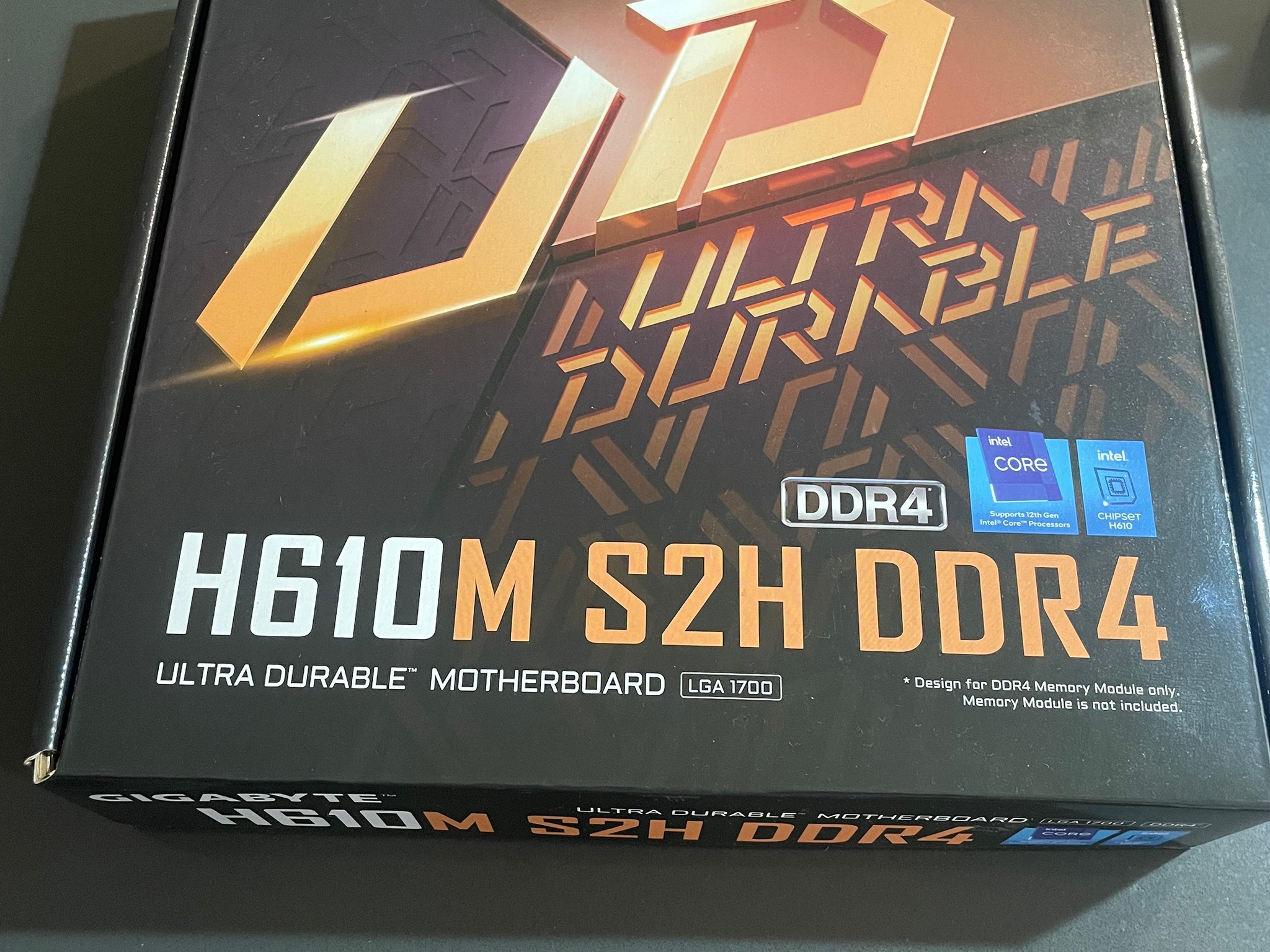 H610m Gigabyte - LGA 1700