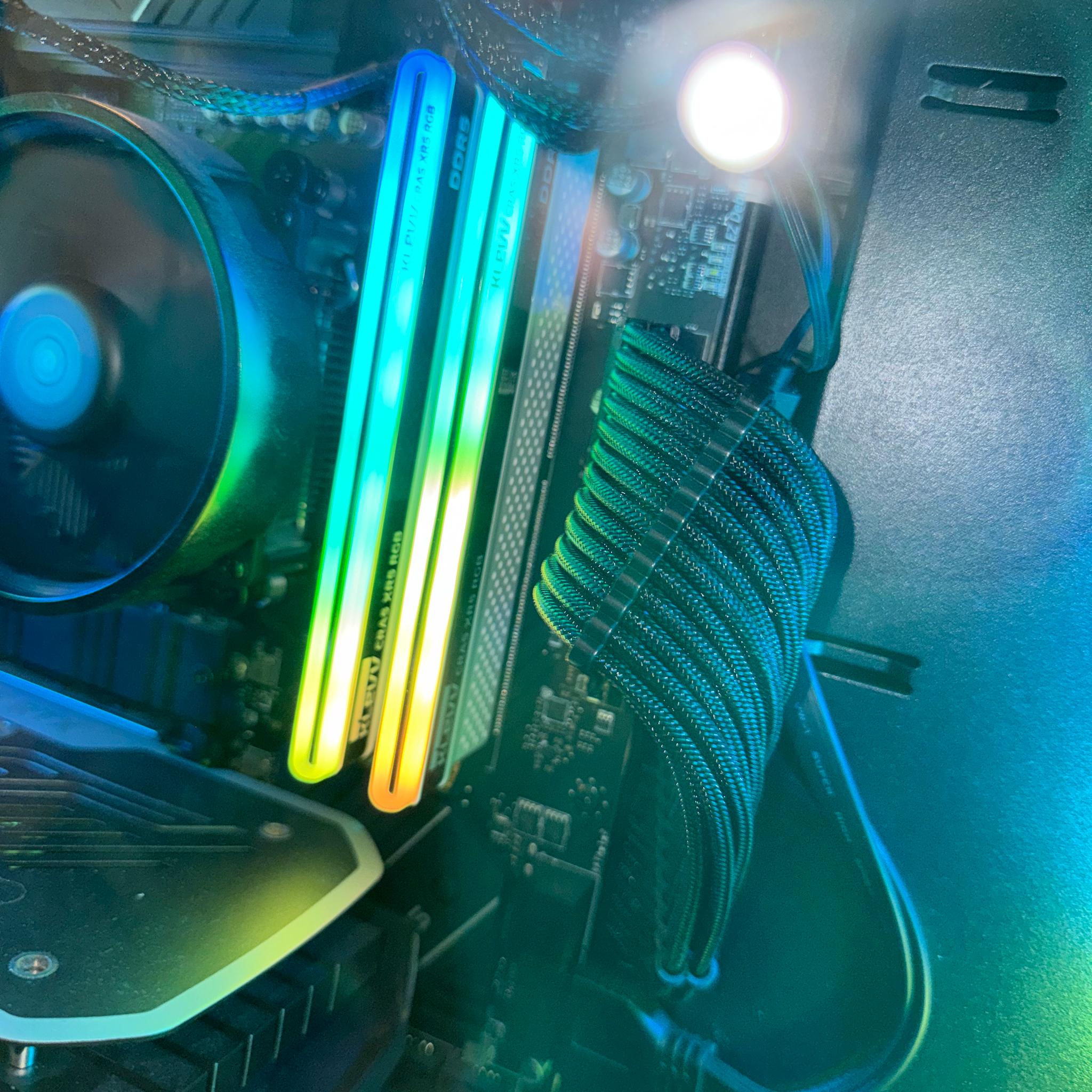 Premium AM5 Gaming PC | RTX 4060 | Ryzen 5 7600 | 32GB KLEVV DDR5 (SK Hynix A-Die) | 1TB NVMe