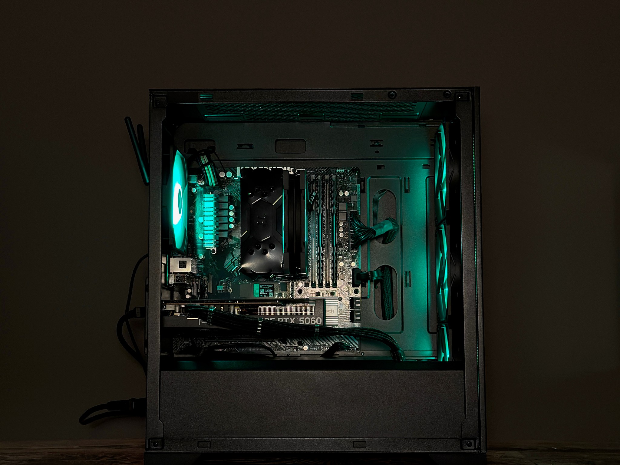 Gaming PC | RTX 5060 | Ryzen 5 5500