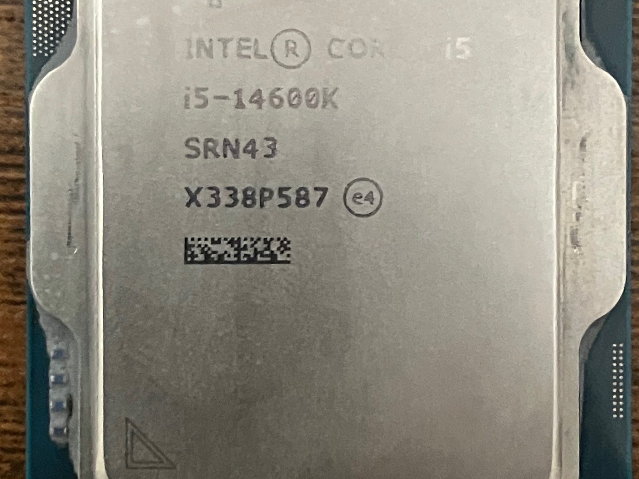 Intel i5 14600k