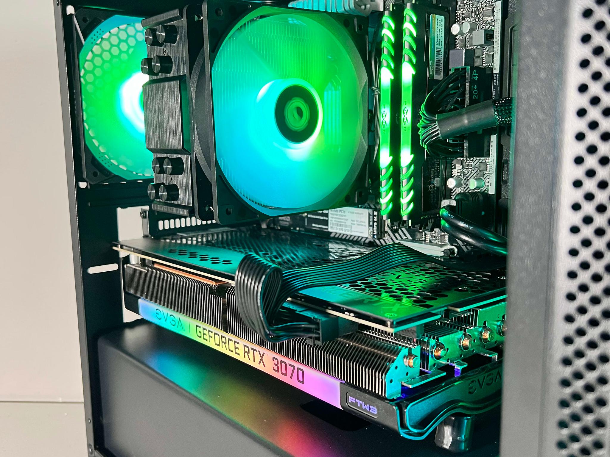 Ryzen 5 5600X | RTX 3070 FTW3 Gaming PC
