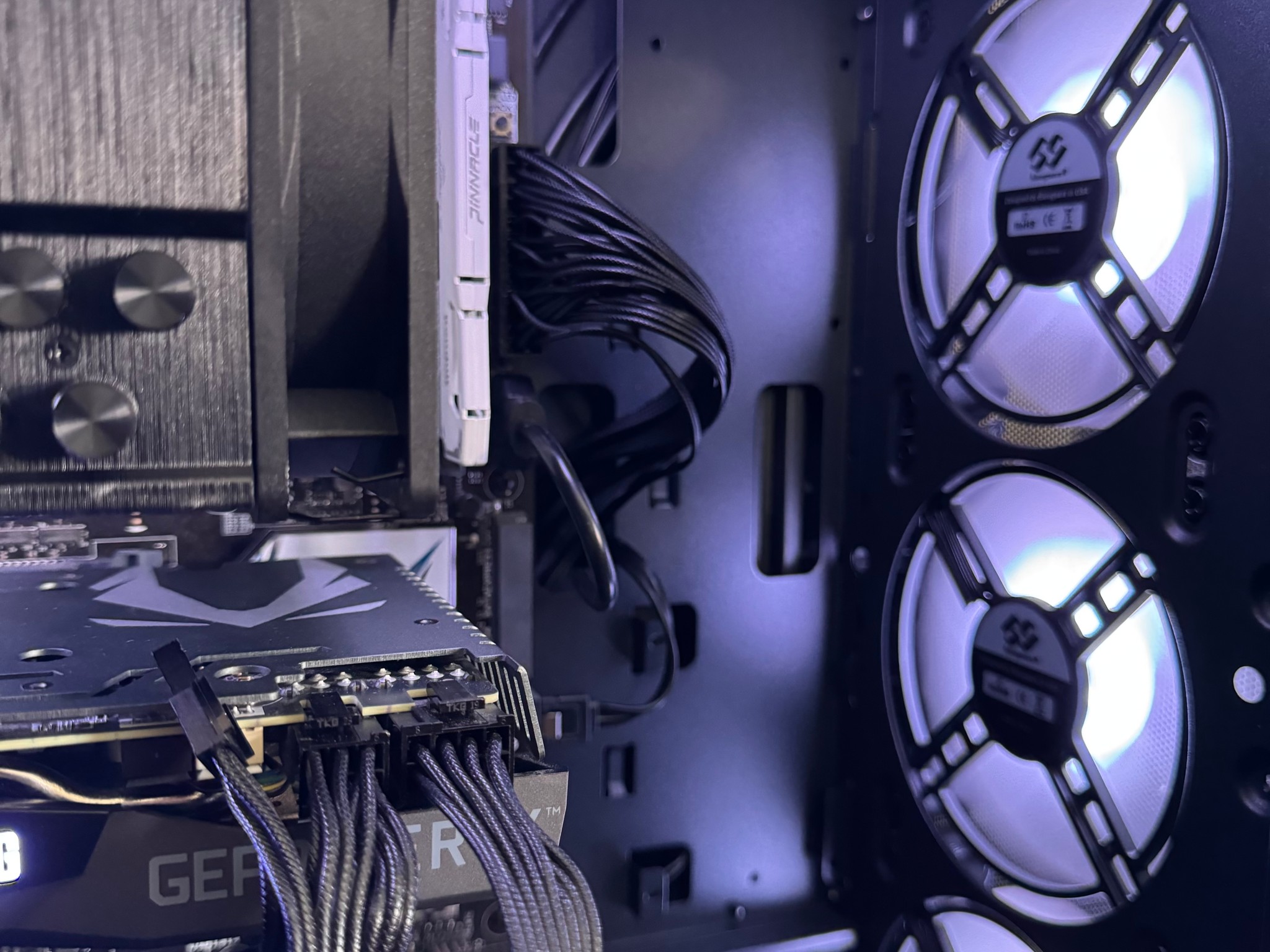 RTX 2070 Super, i7-6700K, 16GB DDR4 3200 MHz, 512GB SSD, ASUS Z170-A, Gaming PC