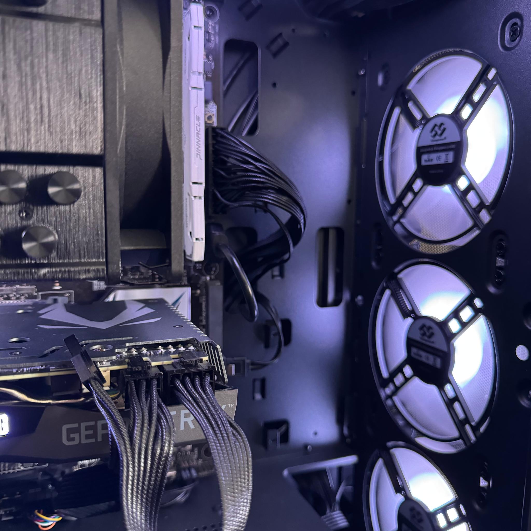 RTX 2070 Super, i7-6700K, 16GB DDR4 3200 MHz, 512GB SSD, ASUS Z170-A, Gaming PC