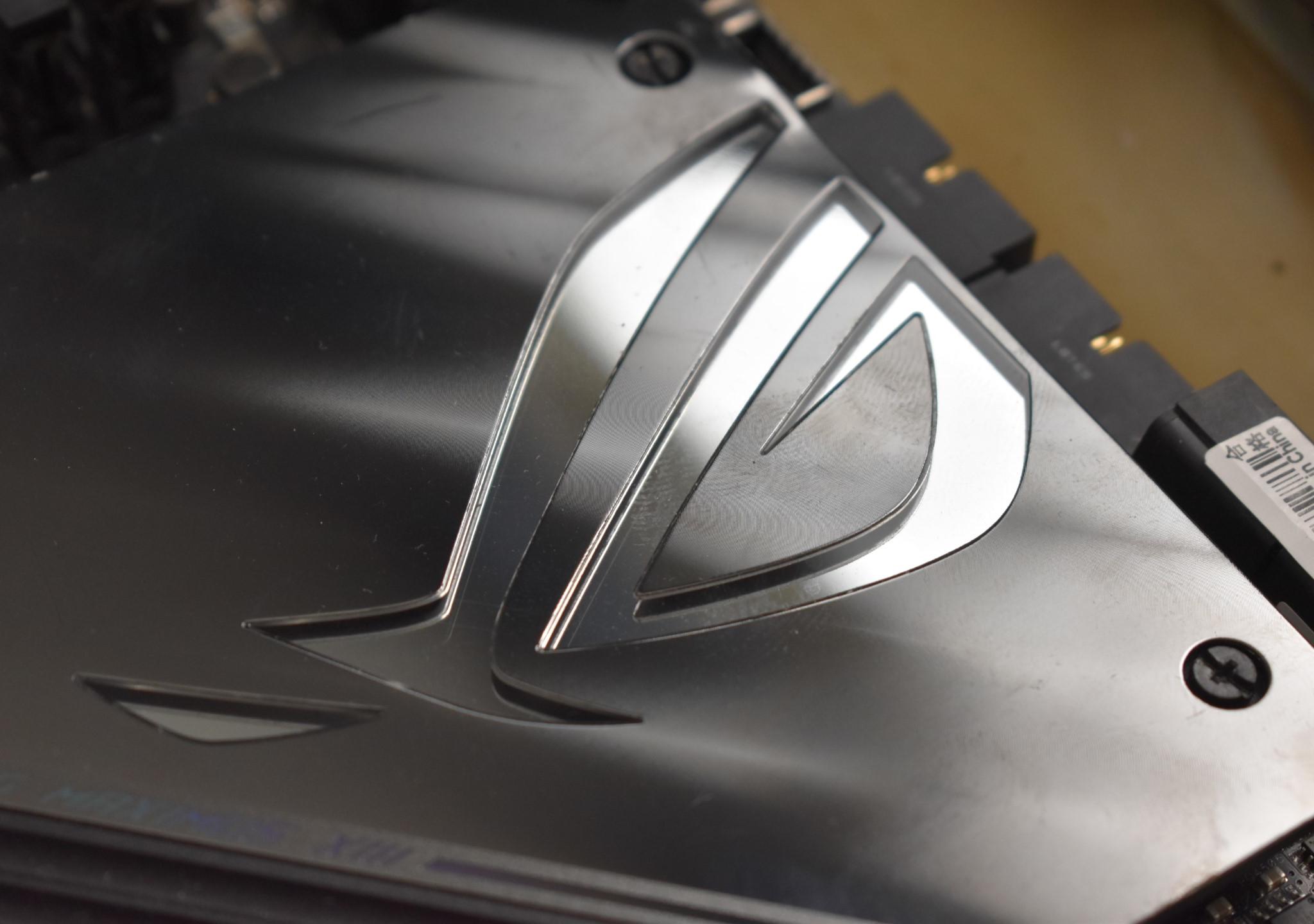 Asus ROG Maximus XIII Extreme Z590 Motherboard LGA1200