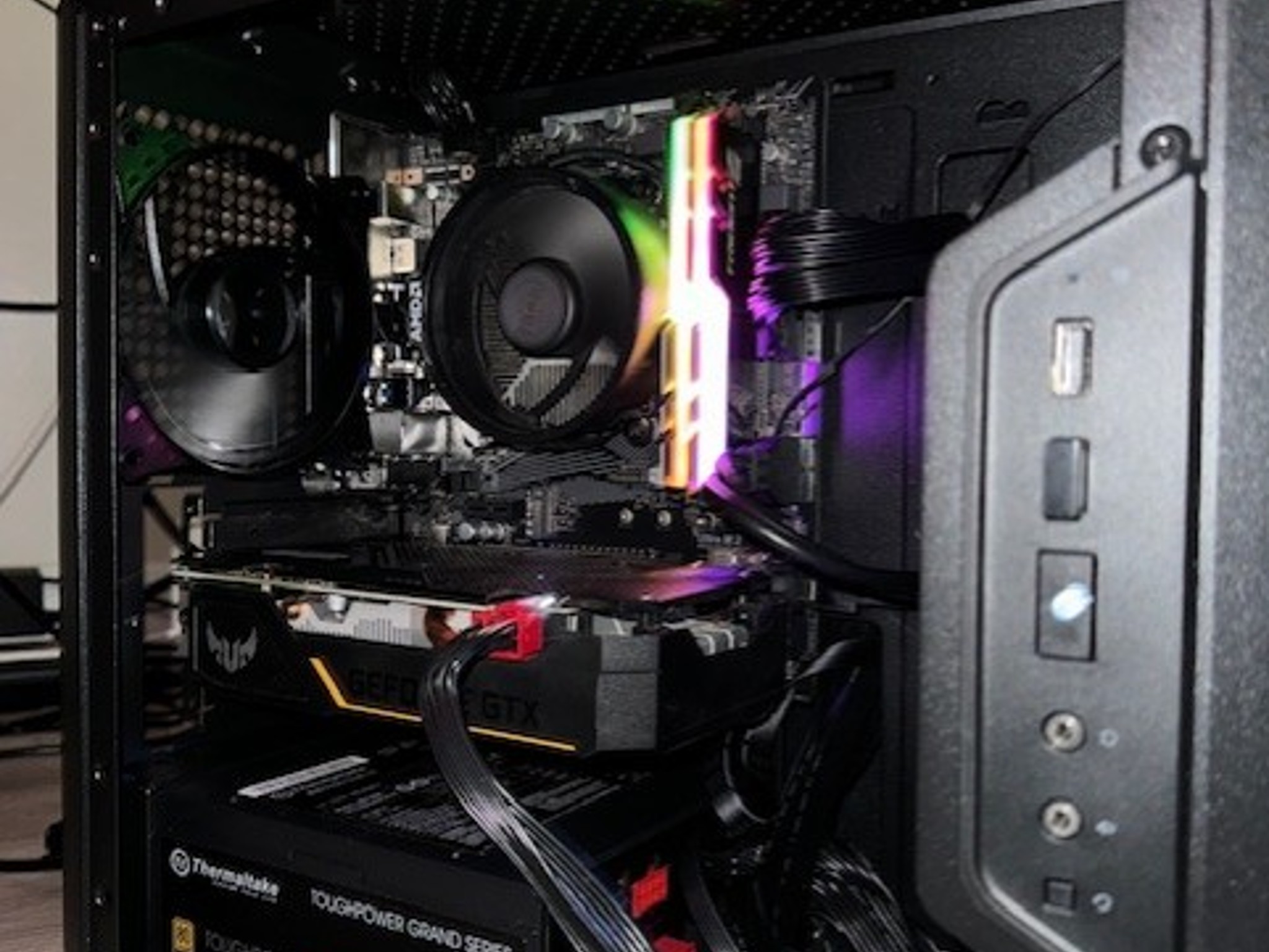 Ryzen 5 3600 1660ti Gaming Budget PC
