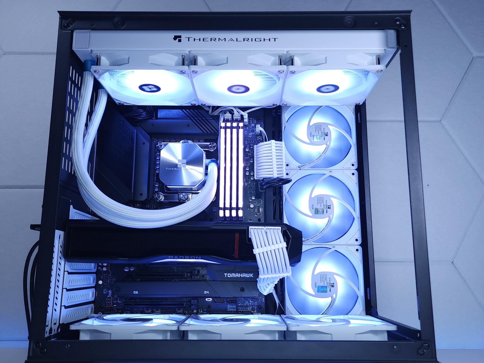 🤍🤍RX 7900 XTX | Core i9 12900K | 32GB 4000MHz | 2TB NVMe SSD Gen 4