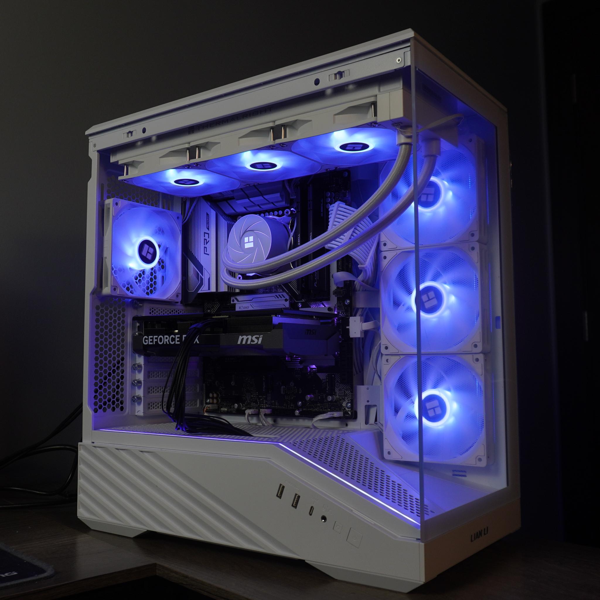 🤍AESTHETIC🤍 ULTIMATE 1440p/4K MACHINE 💚RTX 5070 💙 i5 14600k | 1TB NVME | 32GB | WINDOWS 11