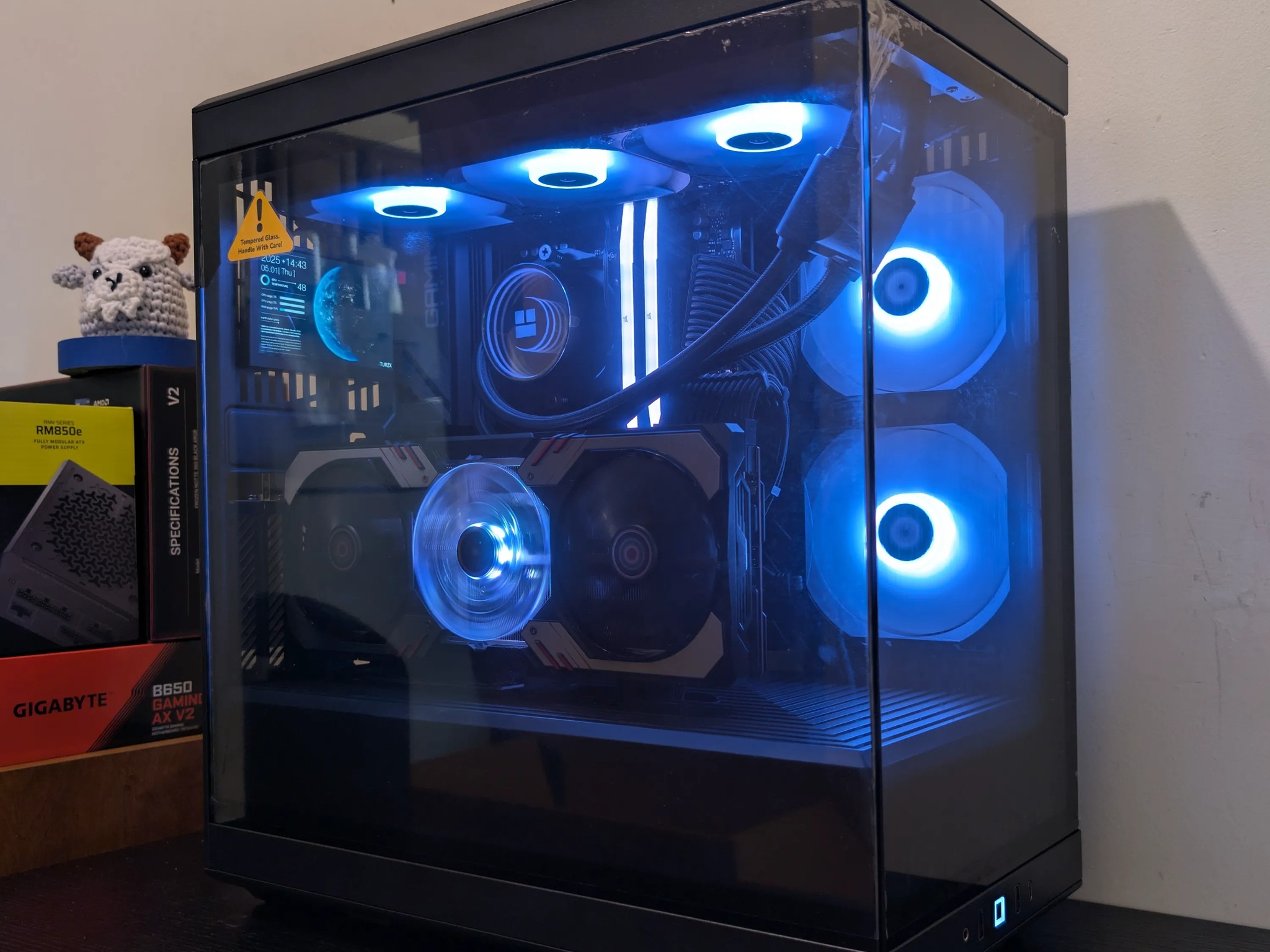 🔥1440p/4K Gaming Beast | RX 6950XT | Ryzen 7 9700X | 2TB SSD | 32GB RAM | WiFi 6 & Bluetooth🔥