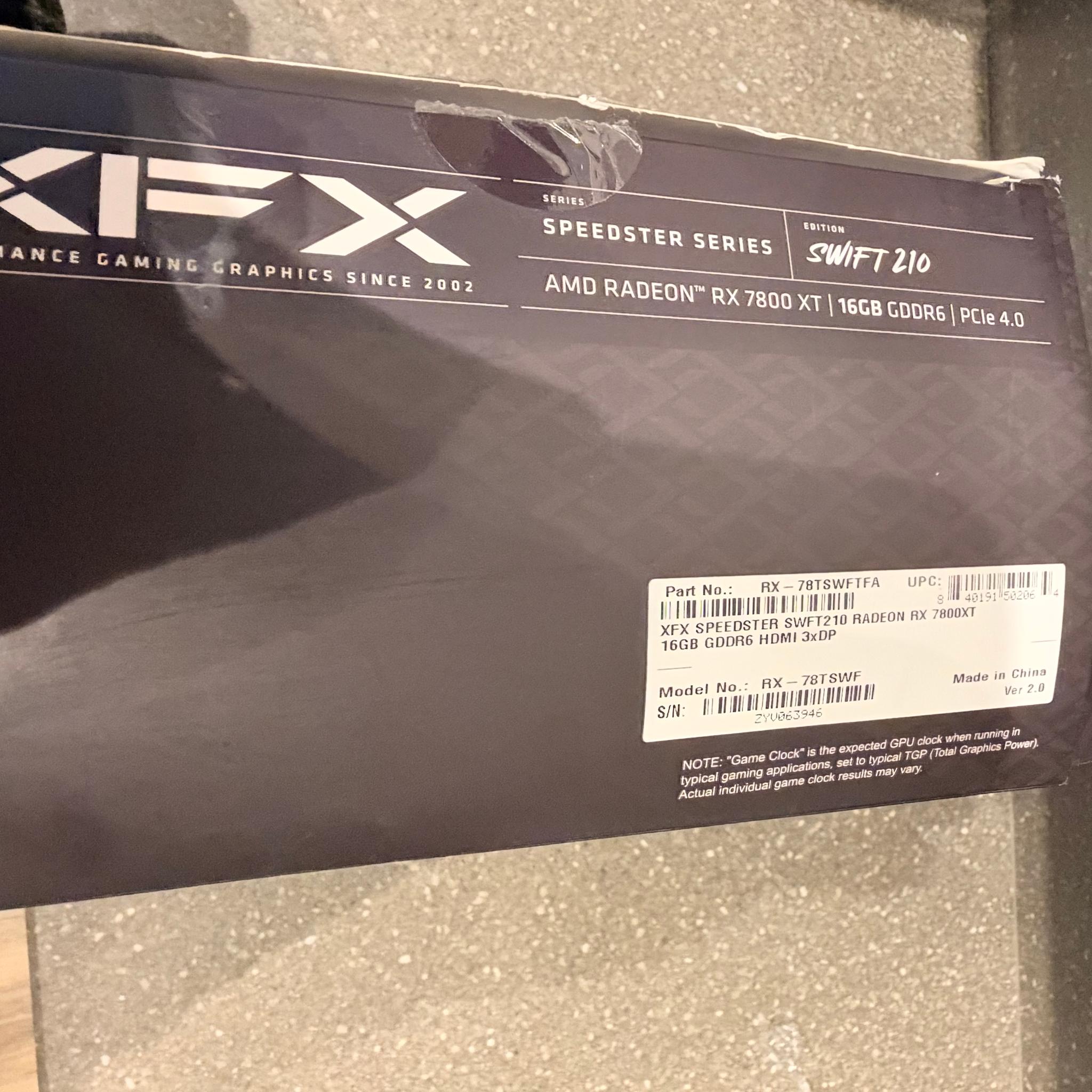 XFX Speedster SWFT210 Radeon RX 7800XT 16 GB GDDR6