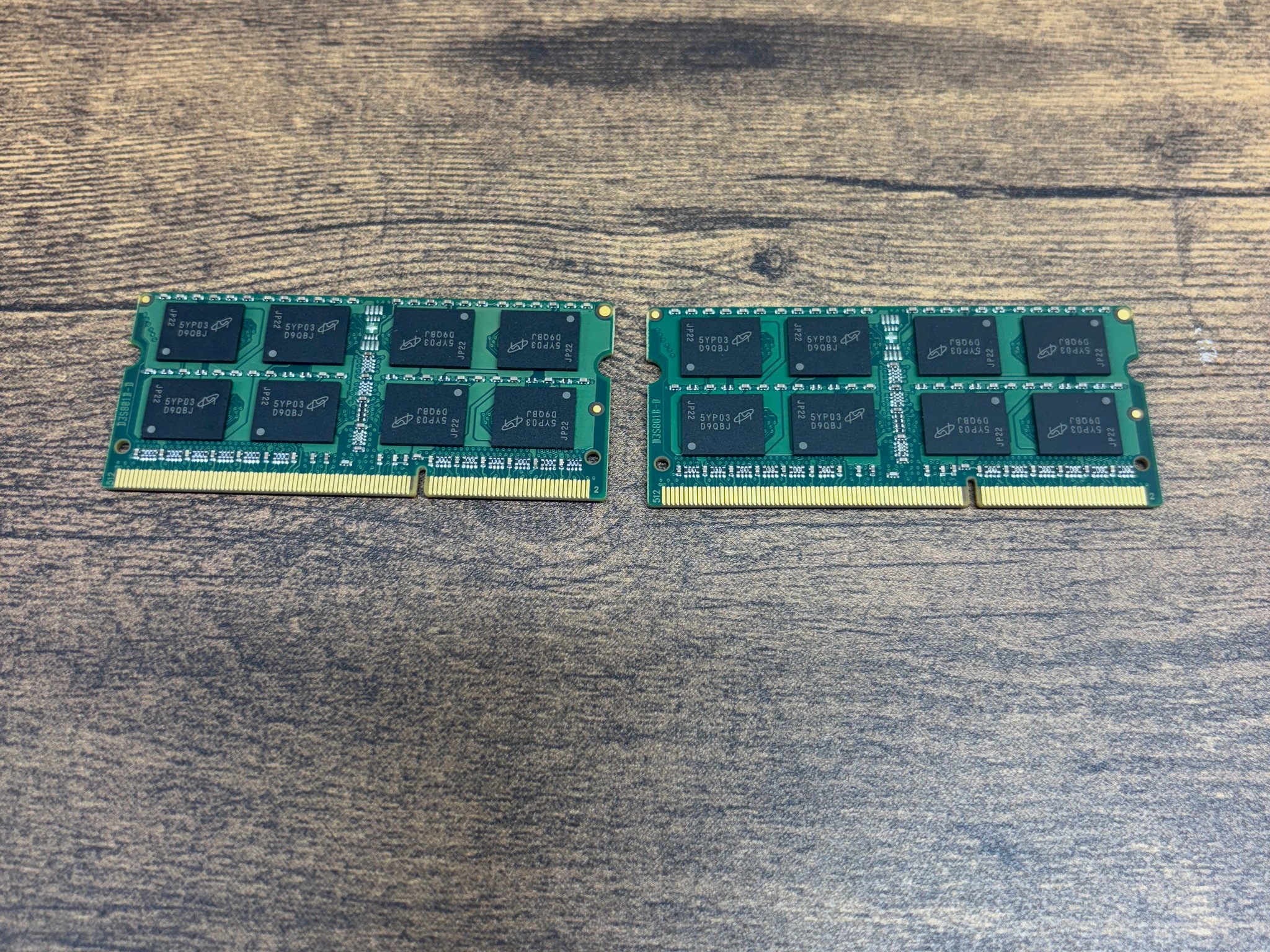Crucial 16GB (2x8GB) DDR3L-1600 Laptop RAM SODIMM 1.35V PC3L-12800