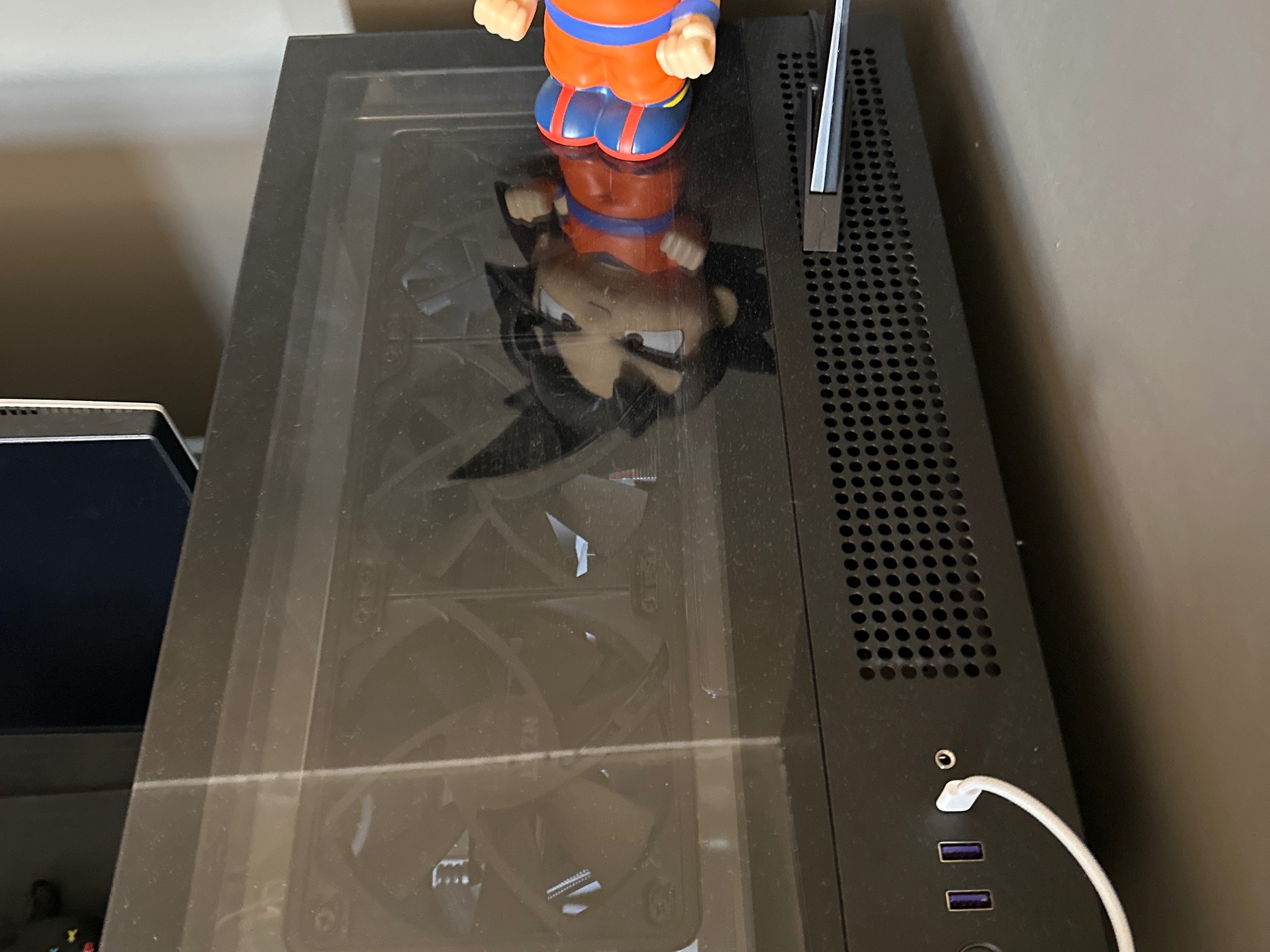 NZXT H9 CASE