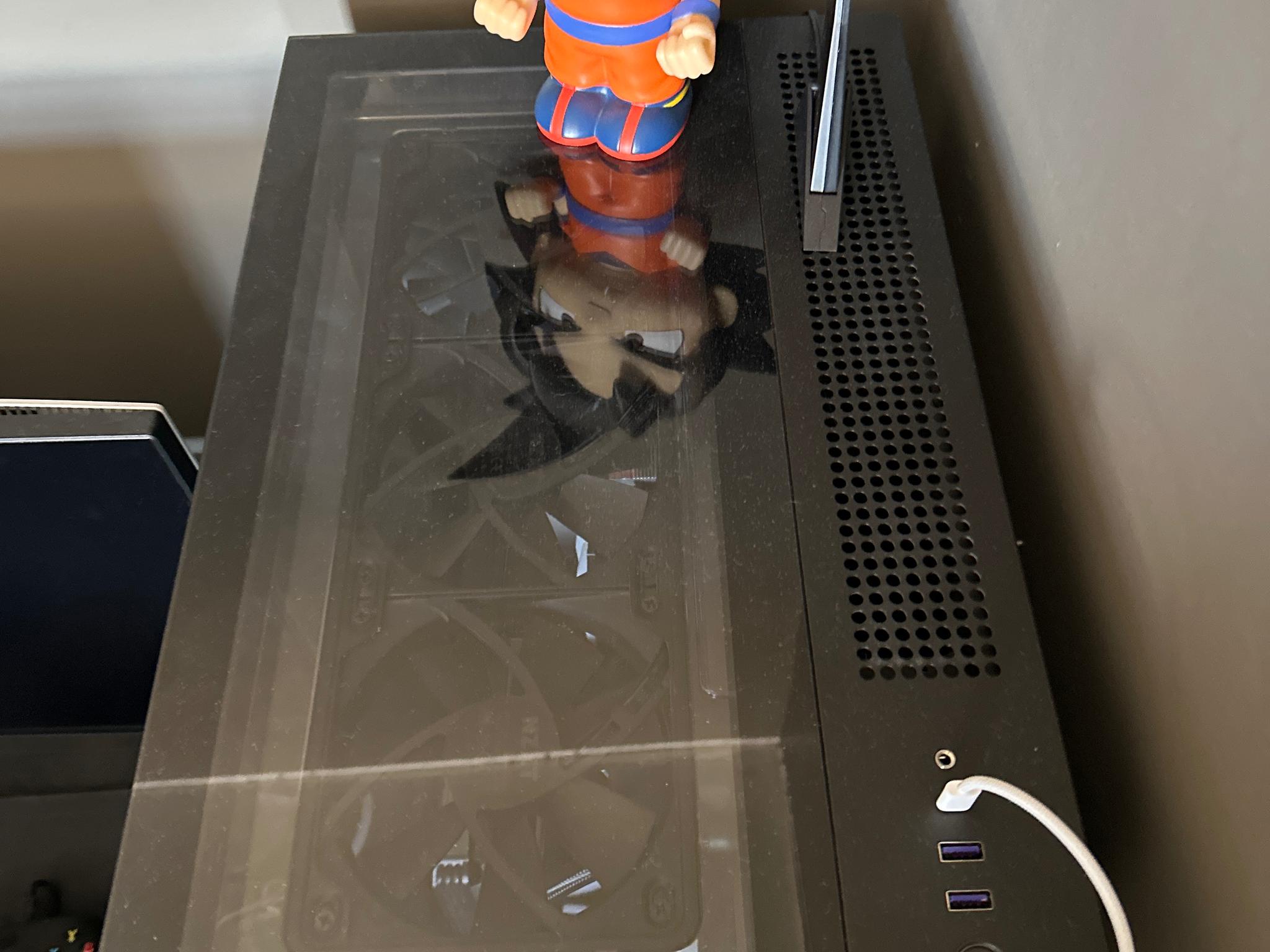 NZXT H9 CASE