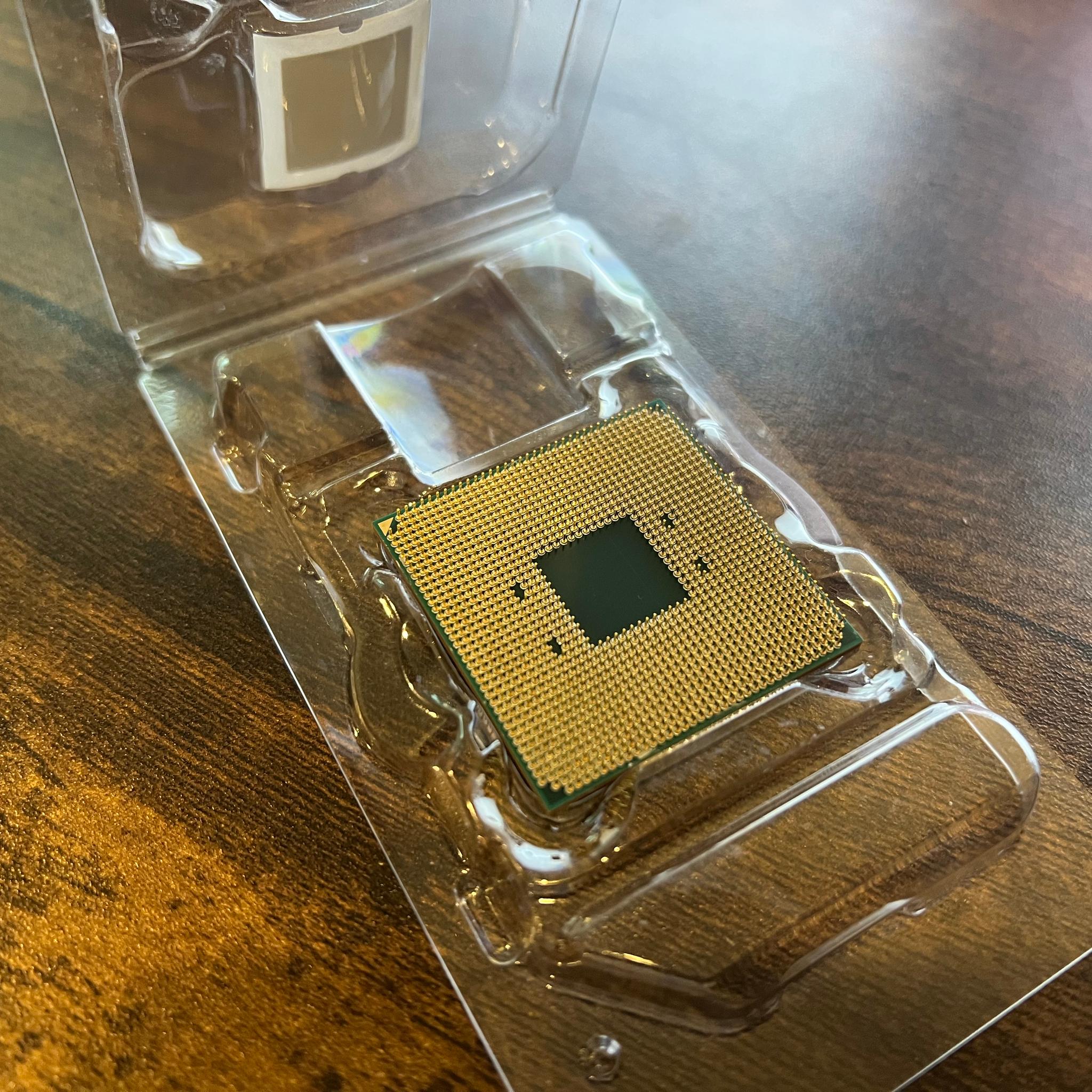 AMD Ryzen 5 5600X AM4 CPU Processor with AMD Wraith Stealth Cooler