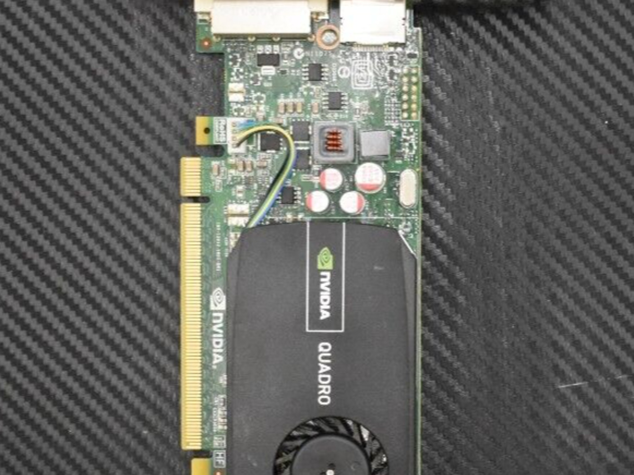 Dell Nvidia Quadro 410 512MB DDR3 Graphics Card - DVI, DisplayPort