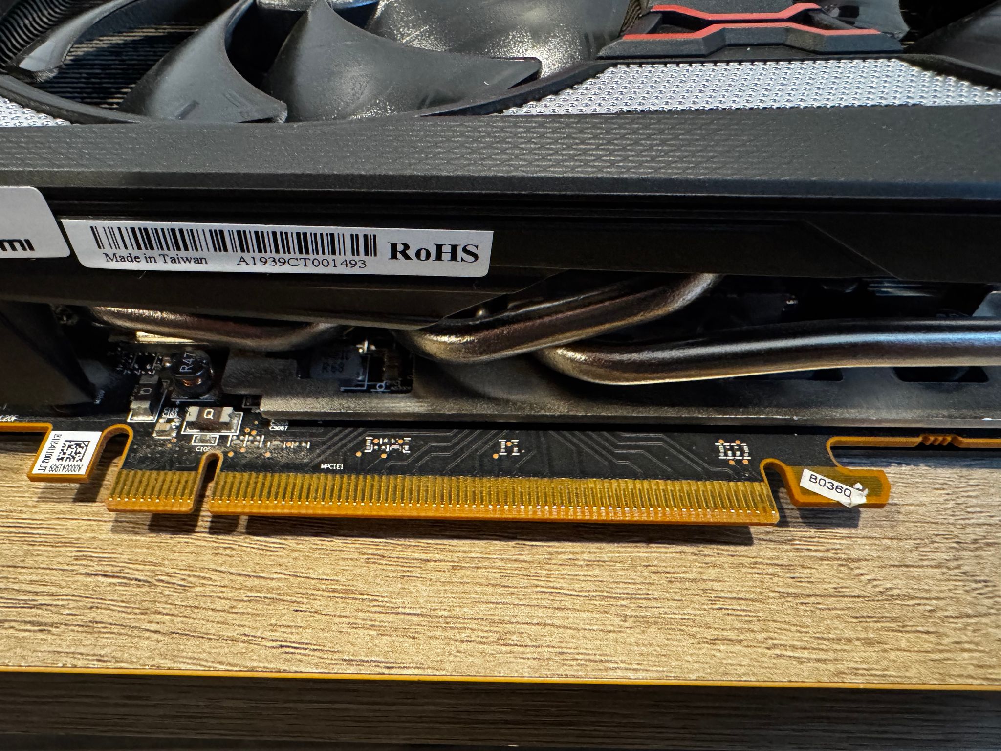 Sapphire PULSE Radeon RX 5700 XT