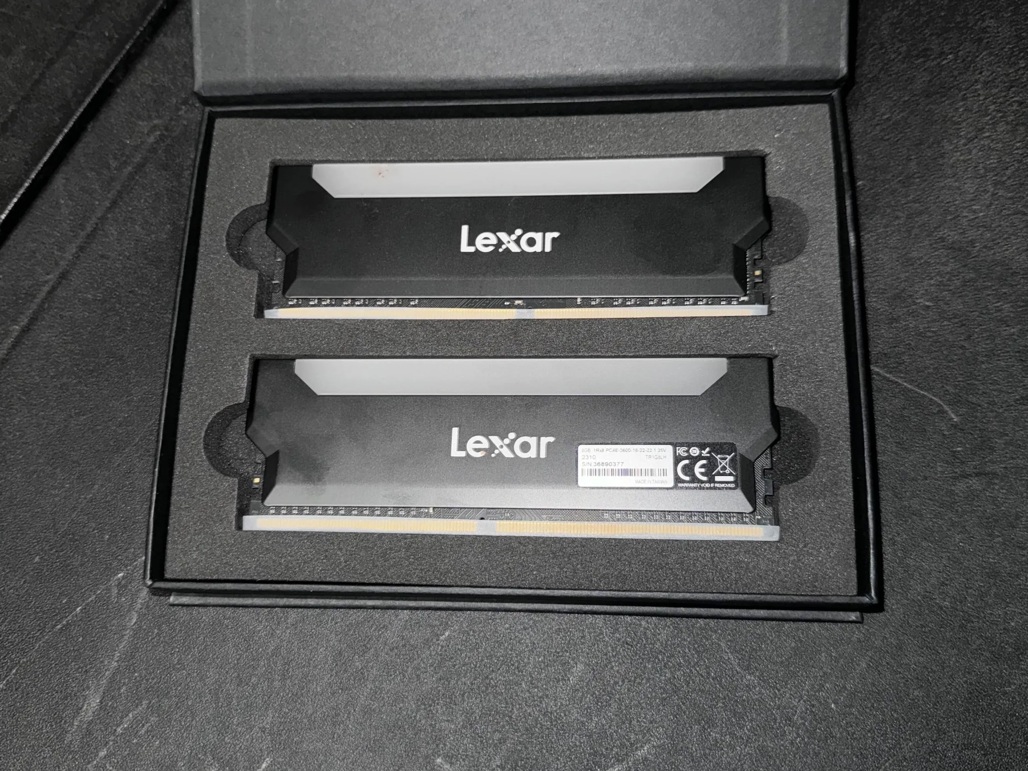 Lexar Hades RGB 16 GB (2 x 8 GB) DDR4-3600 CL18 Memory