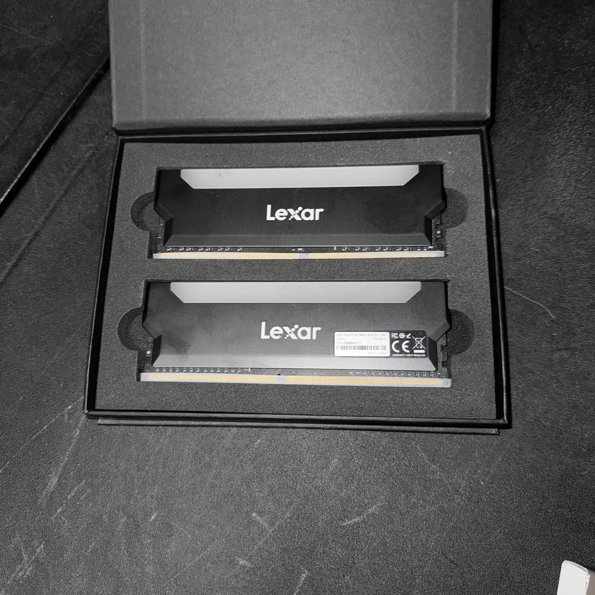 Lexar Hades RGB 16 GB (2 x 8 GB) DDR4-3600 CL18 Memory