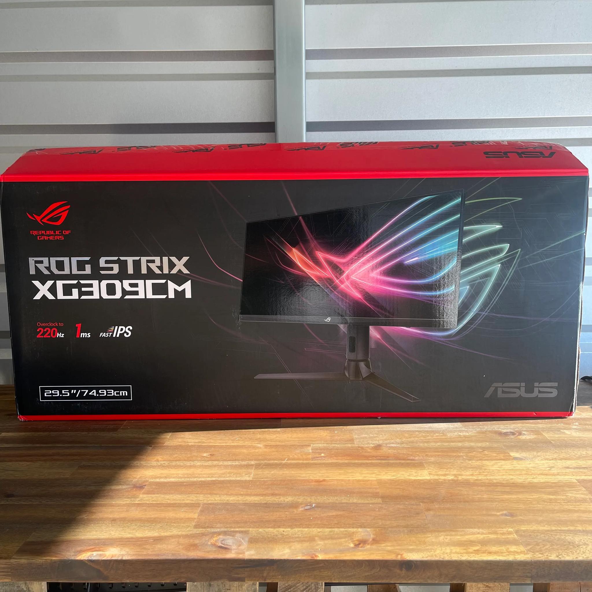 ASUS ROG Strix 29.5" 2560x1080 220Hz Gaming Monitor