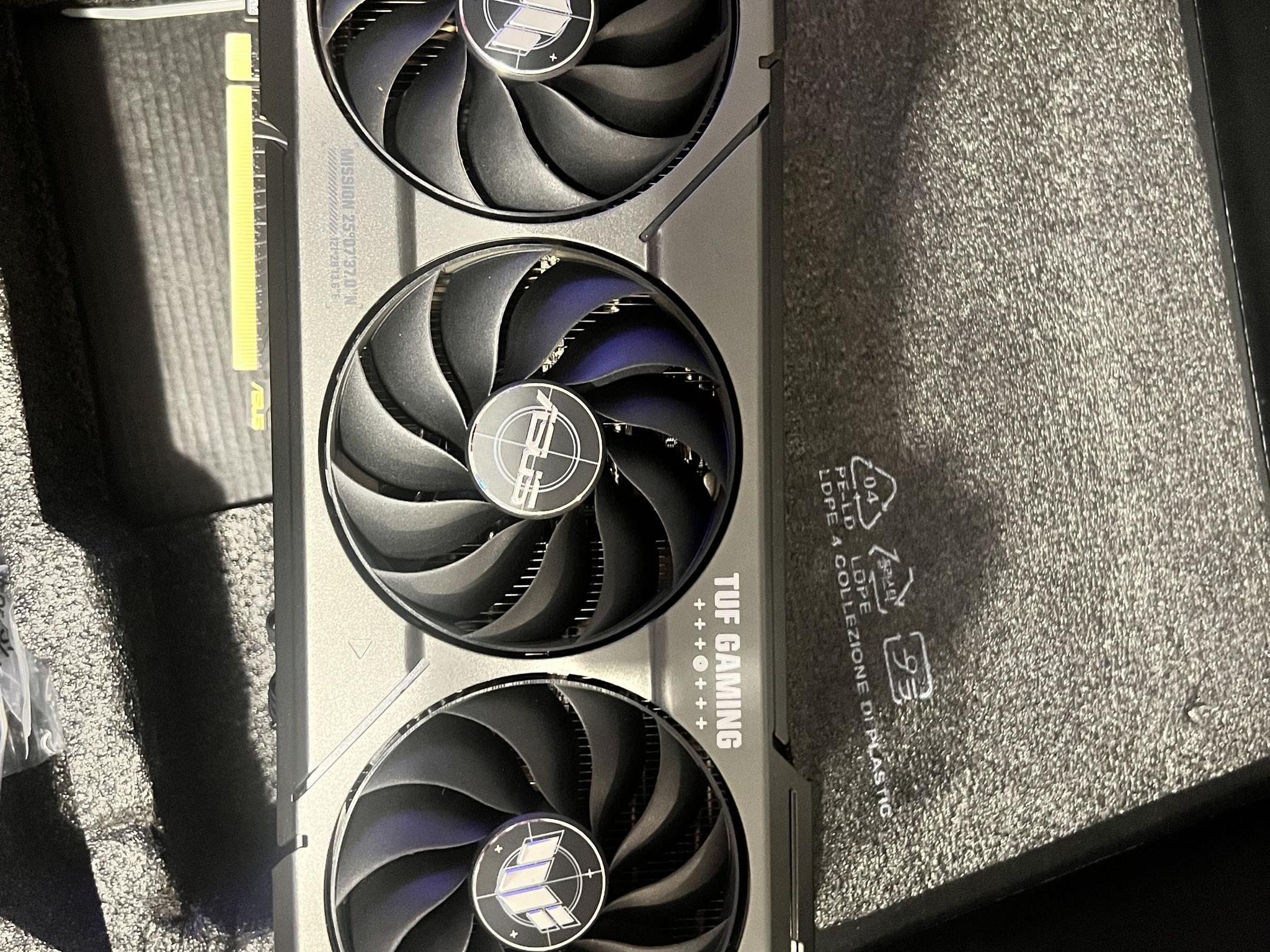 ASUS TUF RTX 4070 Super 12GB — Barely Used