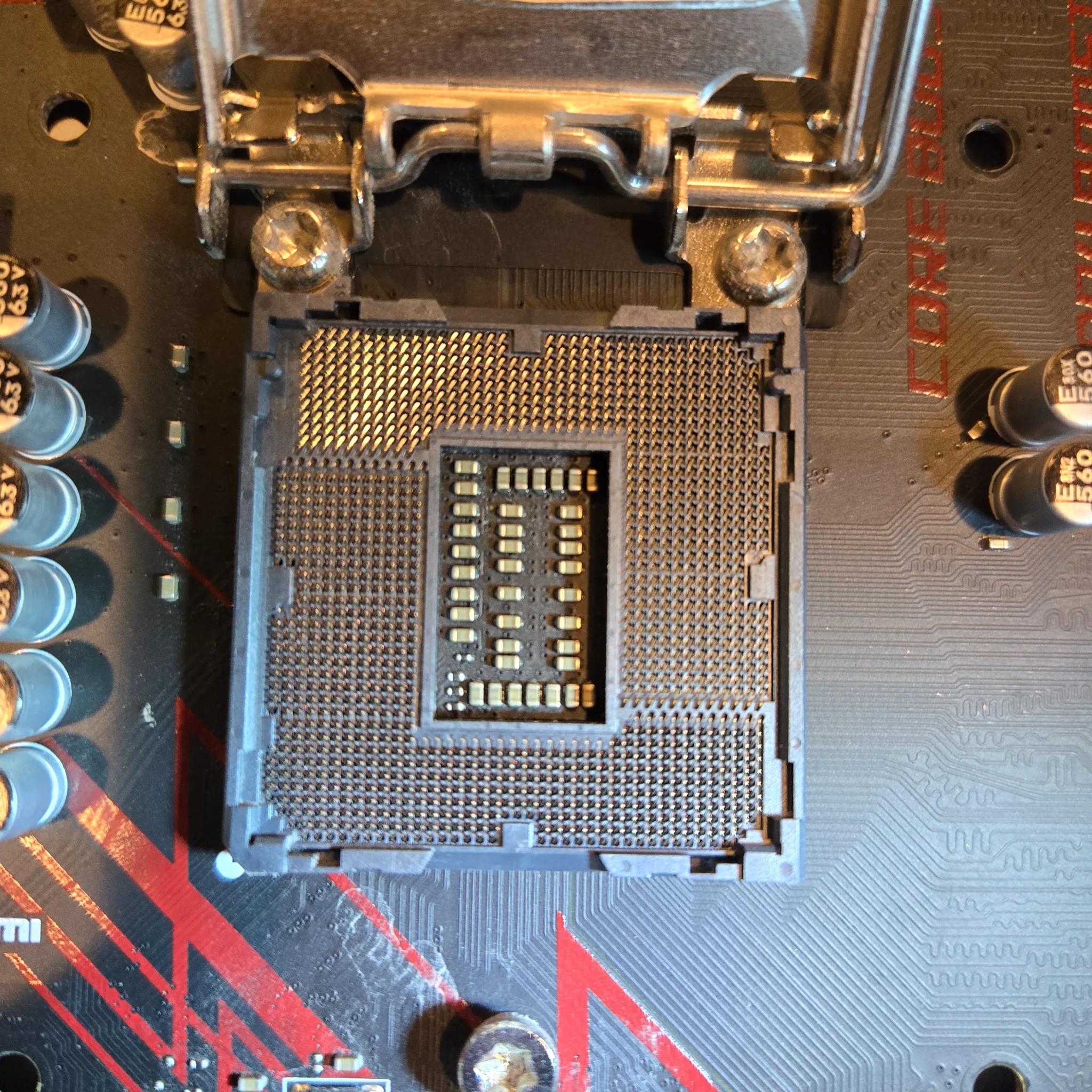 4 Item Bundle - Intel i7 - MSI MPG Z390 Gaming Plus - Intel CPU Cooler - Asus WIFI Card - All Tested