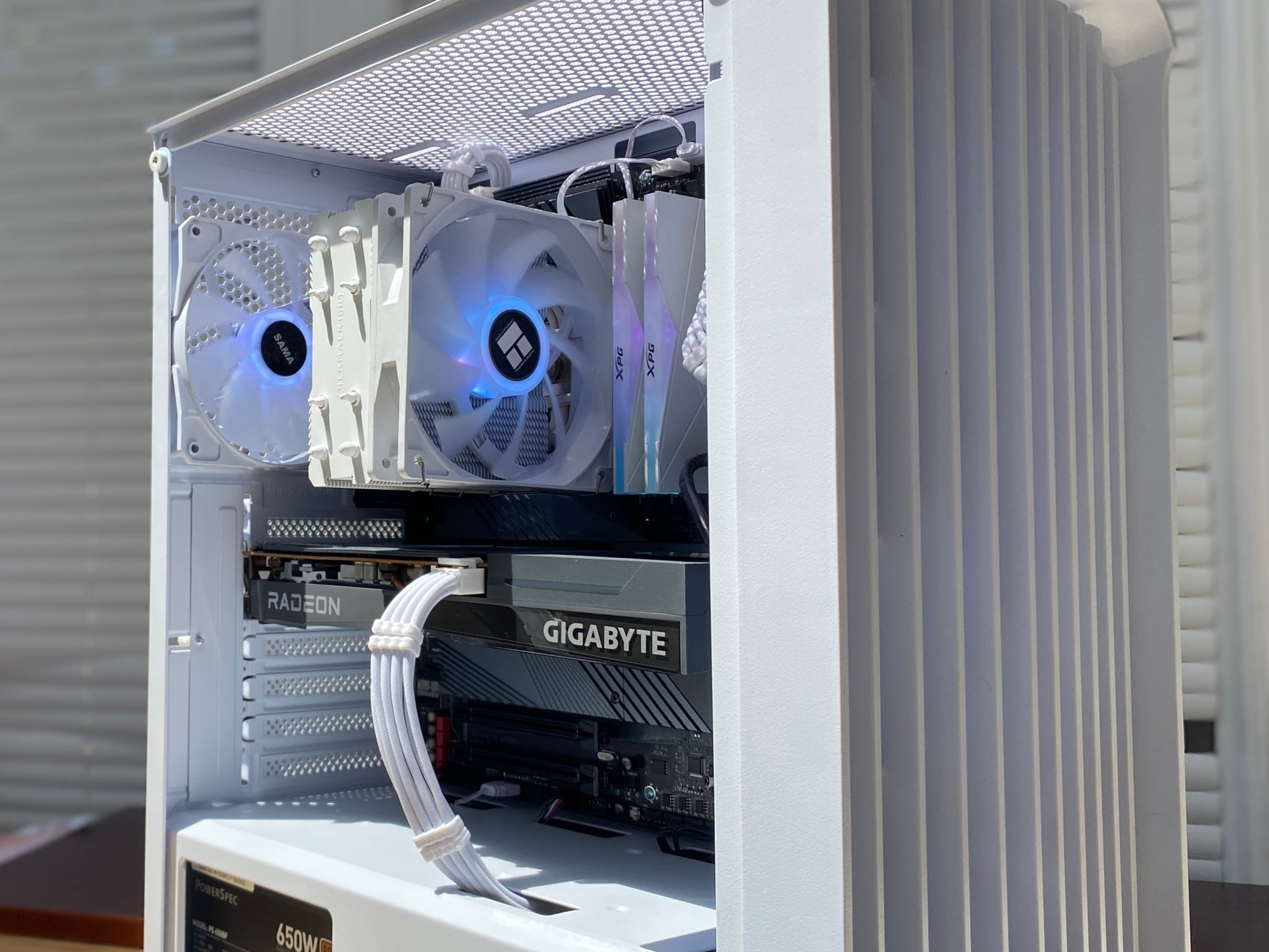 ⚪🔵DAYBREAK🔵⚪1080P Gaming and Streaming PC | AMD RX 6600, Intel Core i5, 16GB RAM, 512 NVME, 1TB SSD