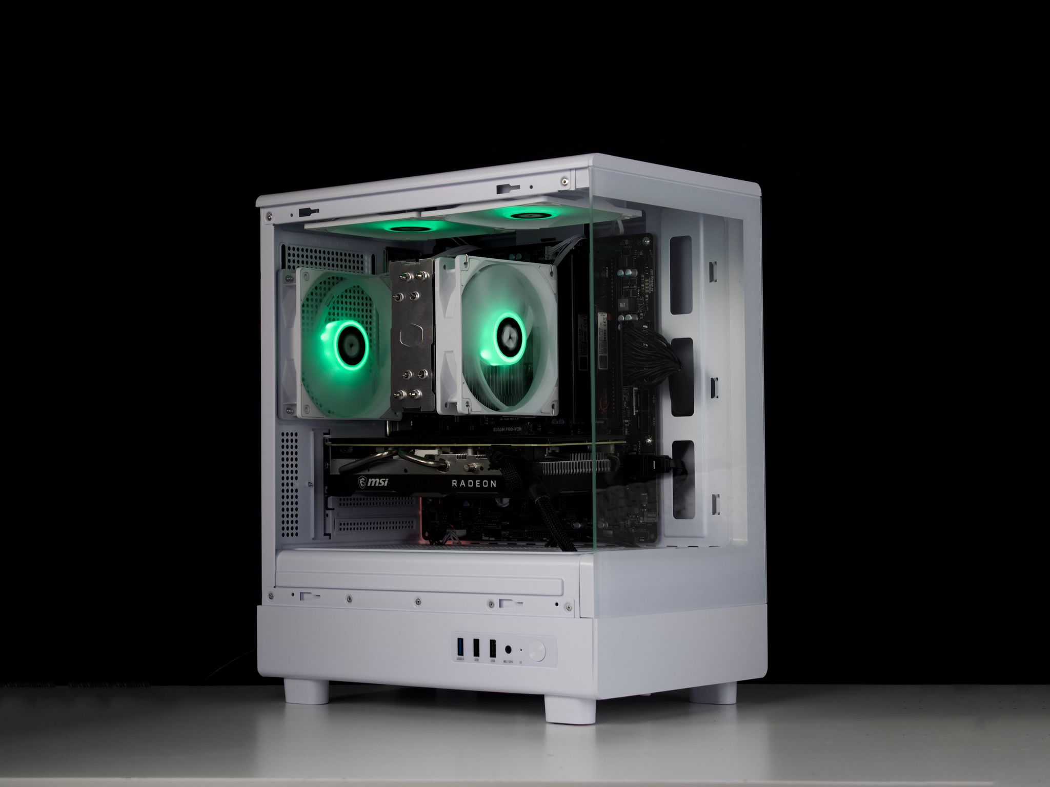 🧊❄️🧊 White Gaming PC – RX 5700 XT, Ryzen 5 3600, 16GB RAM, 512GB SSD - WiFi, BlueTooth 🧊❄️🧊