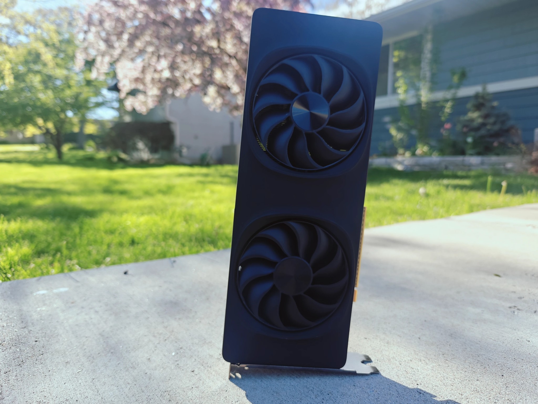 Intel ARC B580 Limited Edition