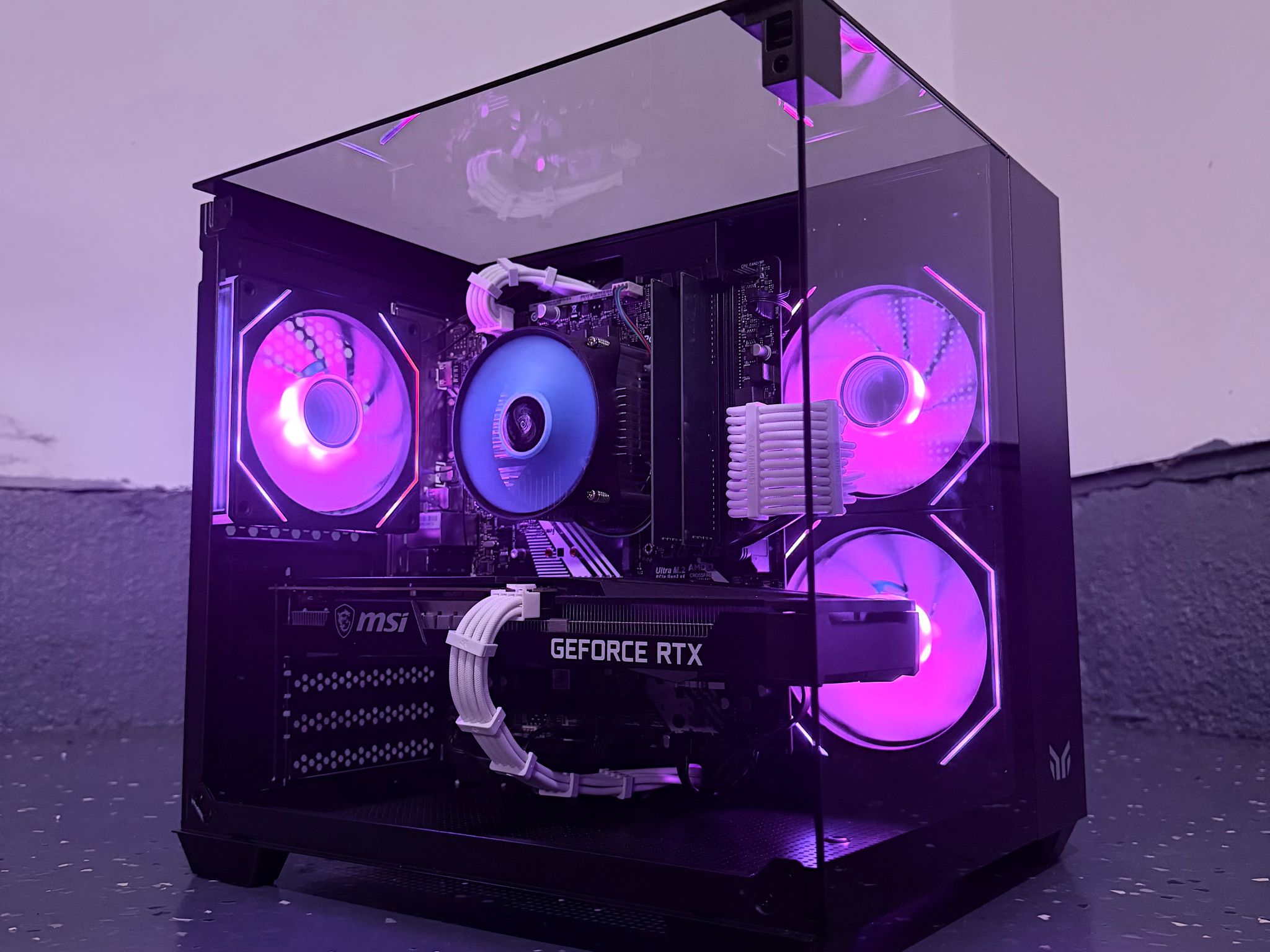 ❄️"Lunar Frost "❄️| 1440p Gaming | RTX 3060 12GB | i7 9700F | 24B Ram | 1.5TB Storage