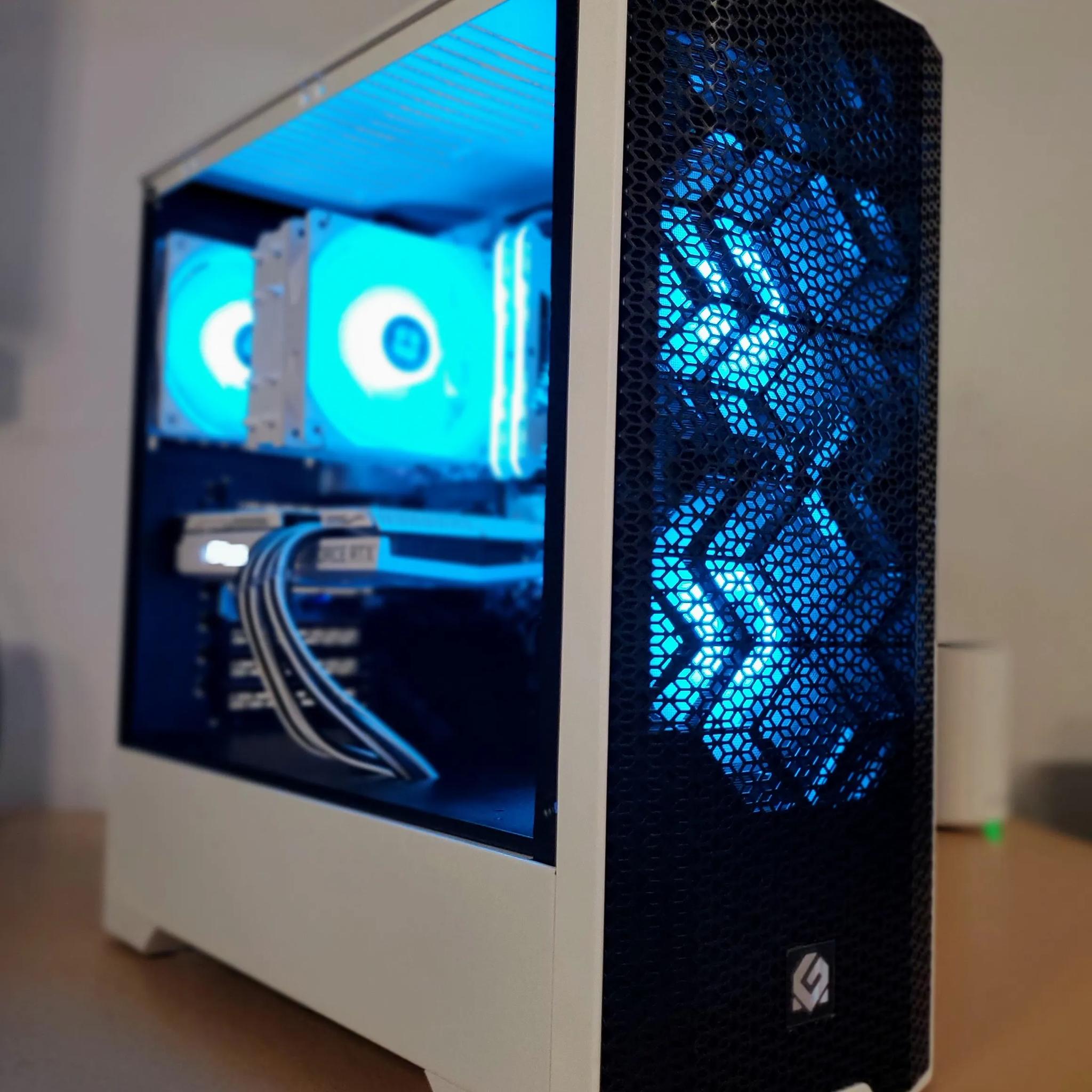 RTX 3060 12GB | Ryzen 5 3600 White and Black WIFI Edition