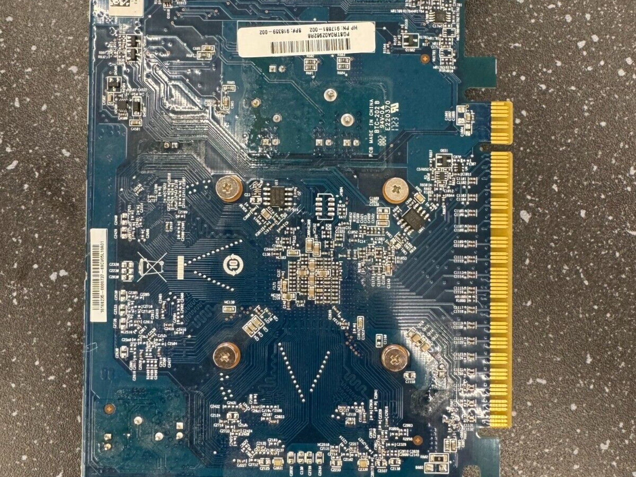 HP AMD Radeon R7 450 4GB GDDR5 Graphics Card - HDMI, DVI, DisplayPort