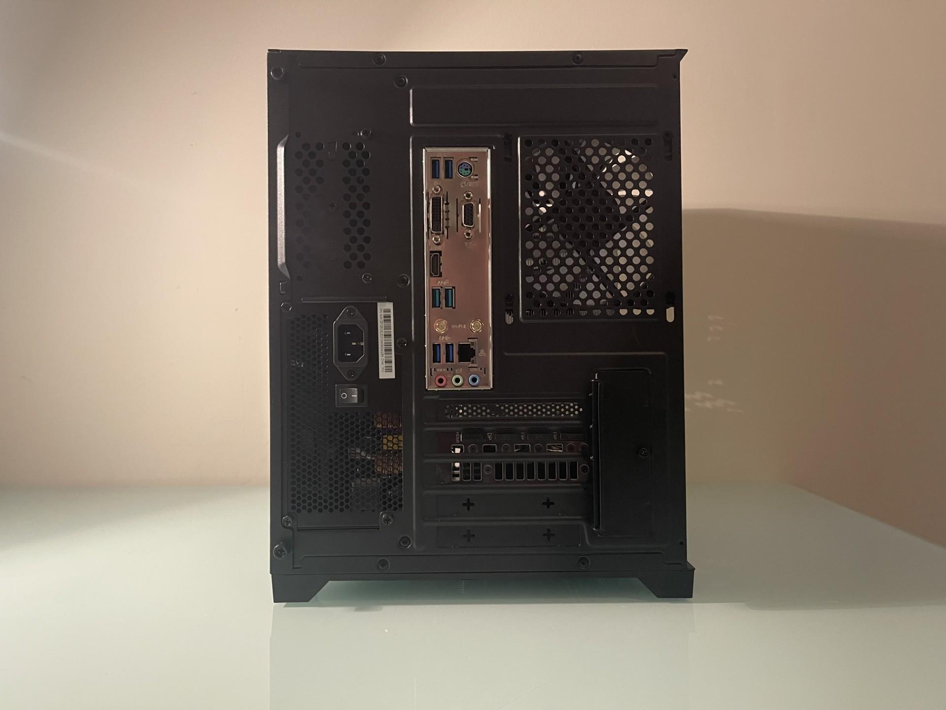 New Black and Silver RTX 5060 PC | Ryzen 5 * 1TB NVME SSD * 650w PSU