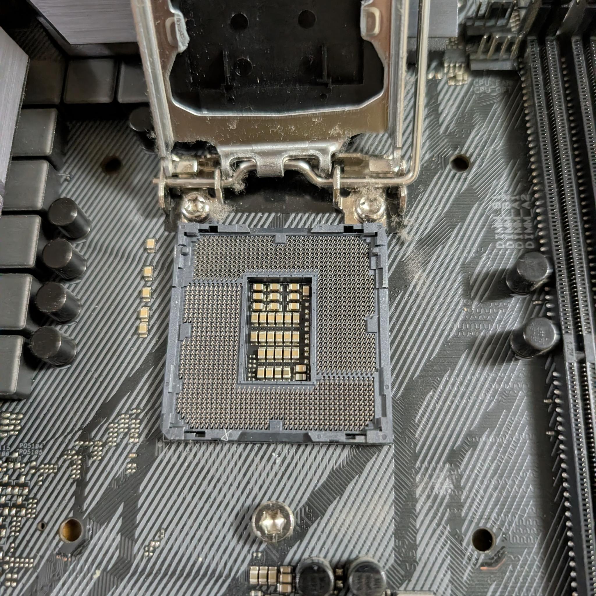 *PARTS* Asus Z370-F Gaming ATX