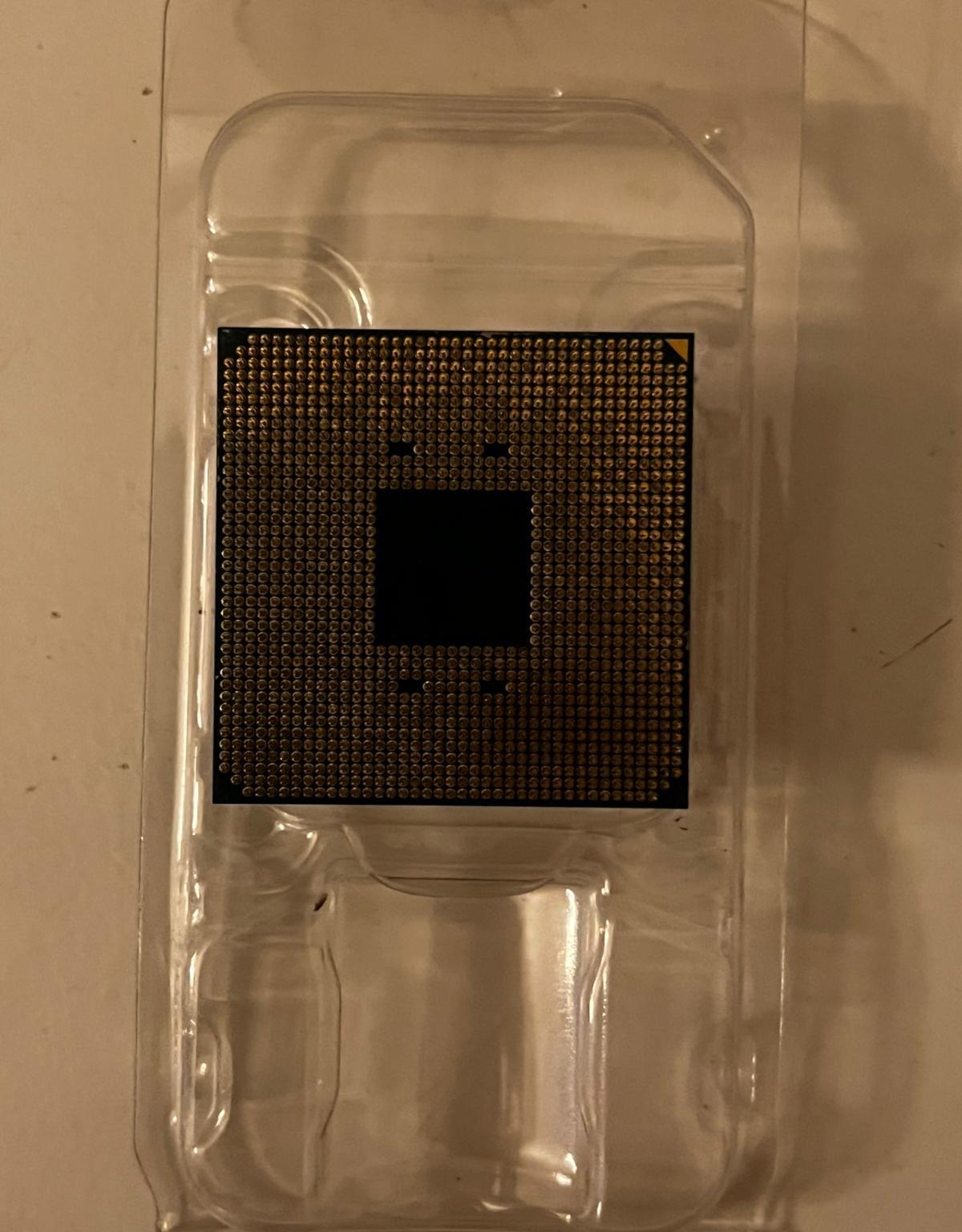 AMD Ryzen 7 5800X