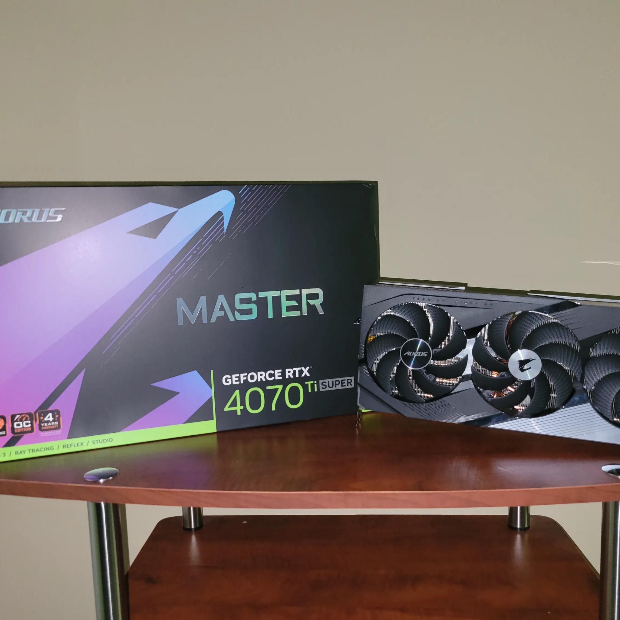 GIGABYTE GeForce RTX 4070 Ti Super Master 16GB 256-bit GDDR6X