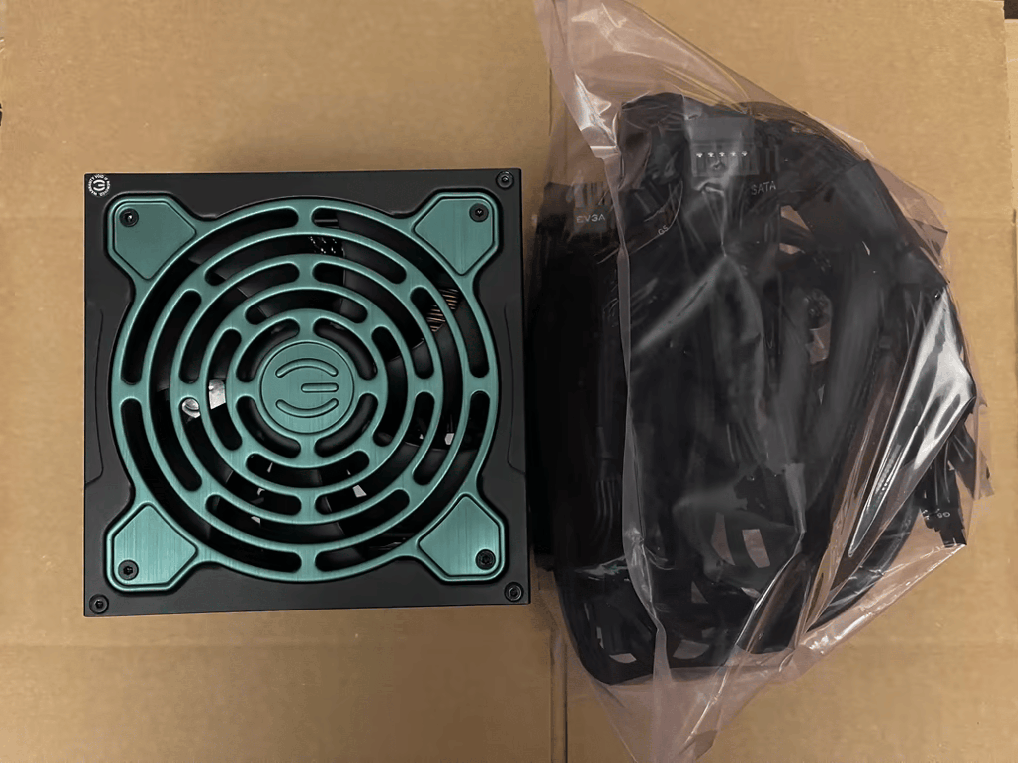 EVGA G5 1000W 80+ Gold Certified Fully Modular ATX Power Supply