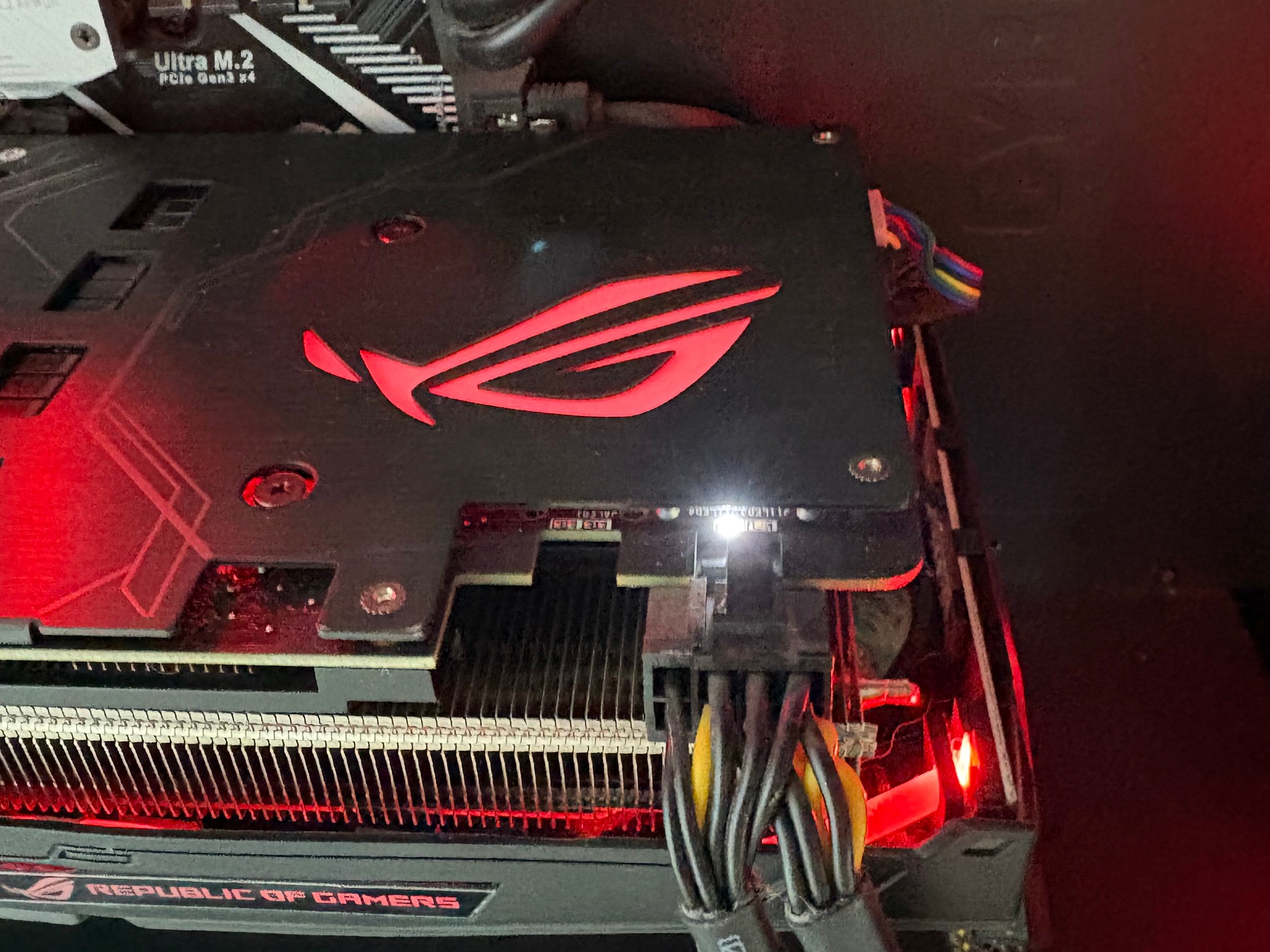 Clean Gaming PC - Nvidia RTX 2060, Intel Core i5 9400F, 16GB DDR4, 512GB SSD