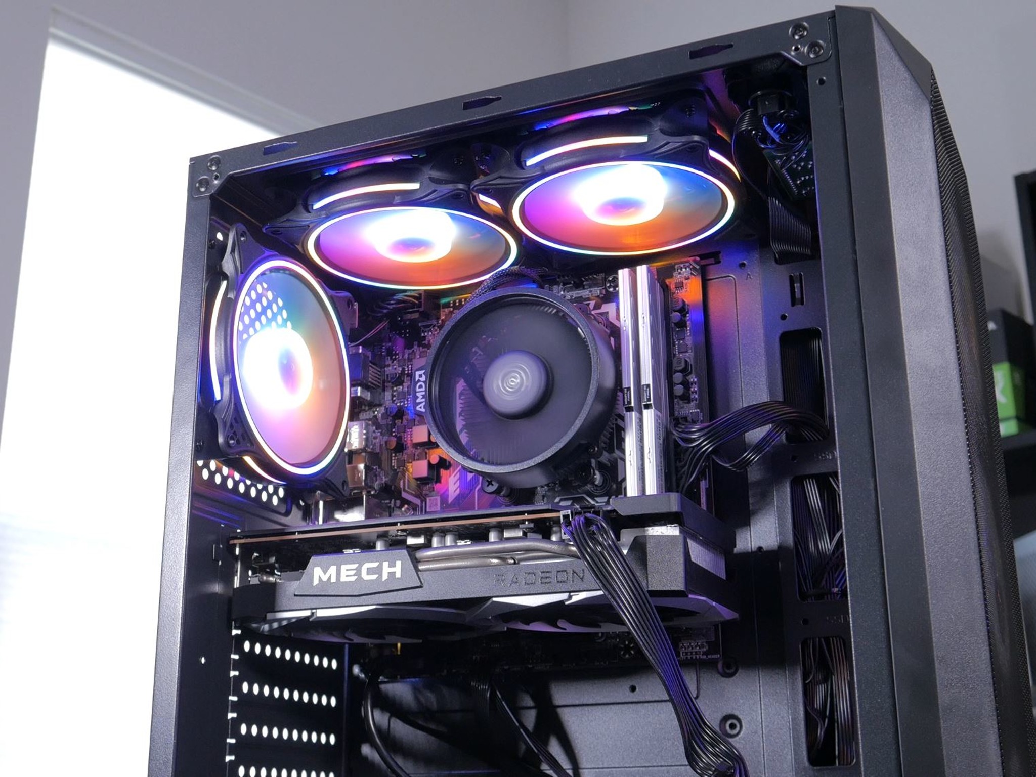 Budget Gaming Beast! (Ryzen 5 + RX 6600)