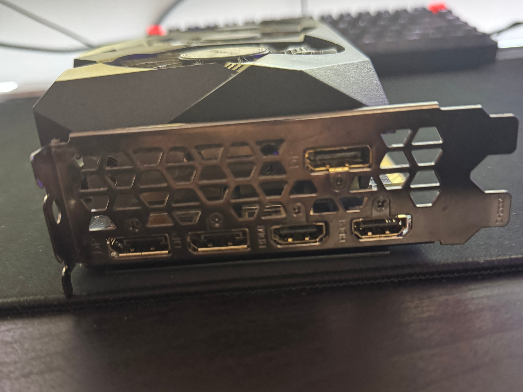 GIGABYTE GeForce RTX 3080 Ti GAMING OC 12GB GDDR6X