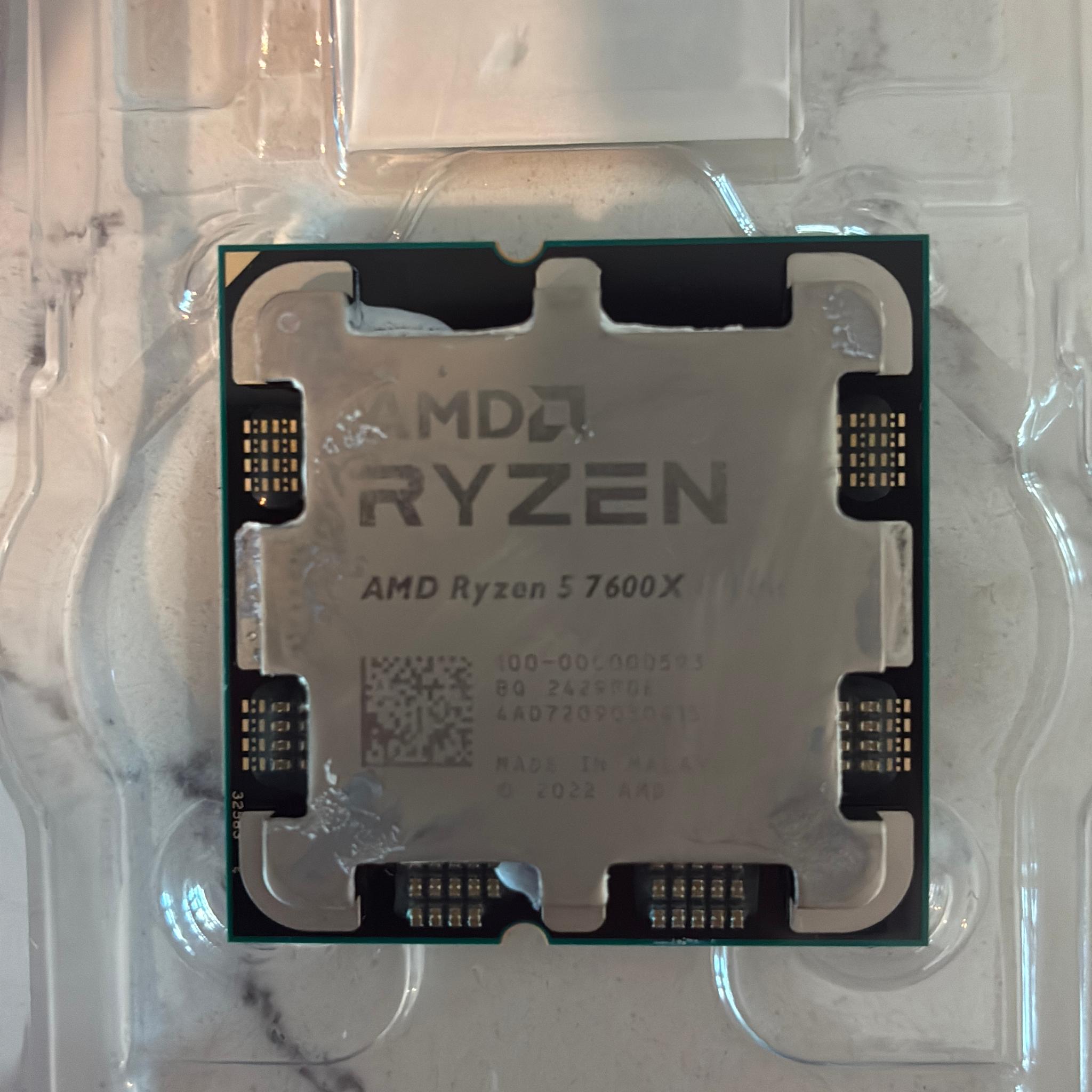 AMD Ryzen 5 7600X