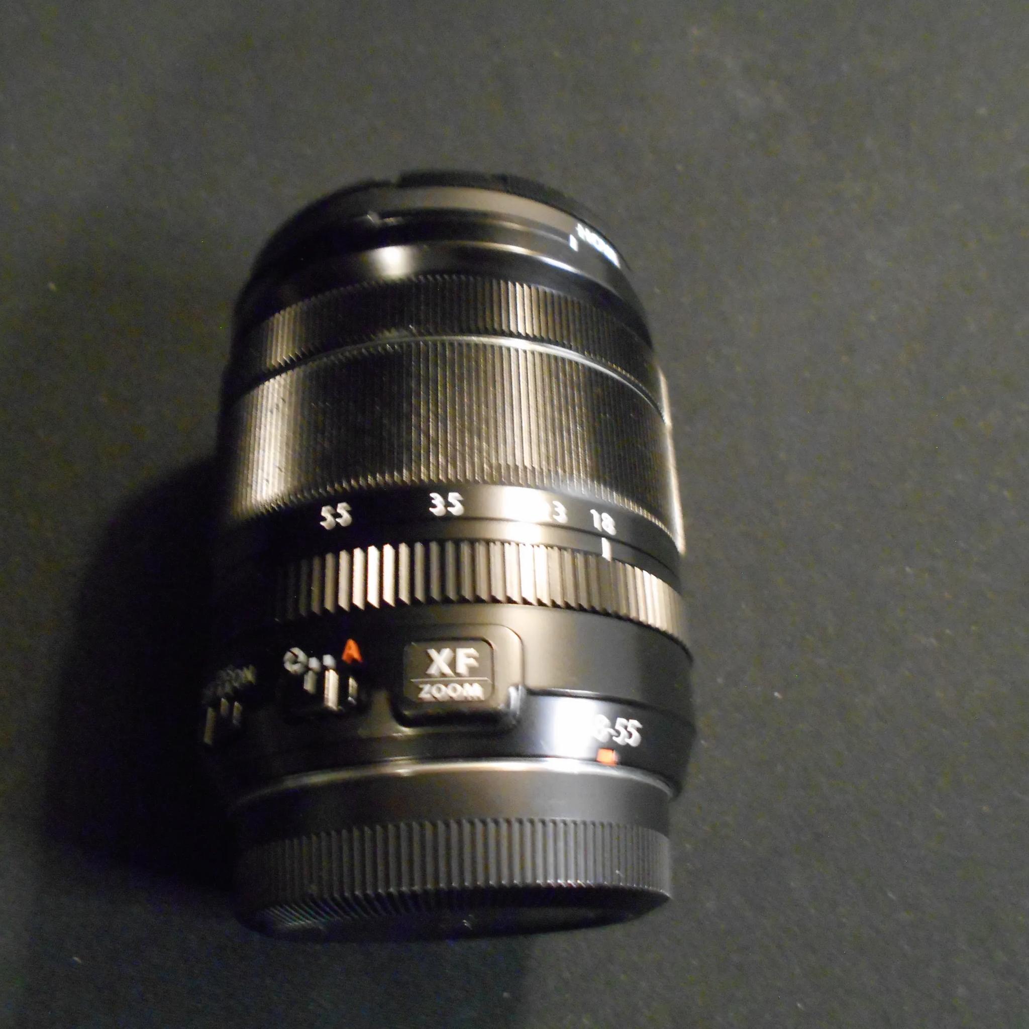 FUJIFILM XF 18-55mm F2.8-4 R LM OIS Lens With Case