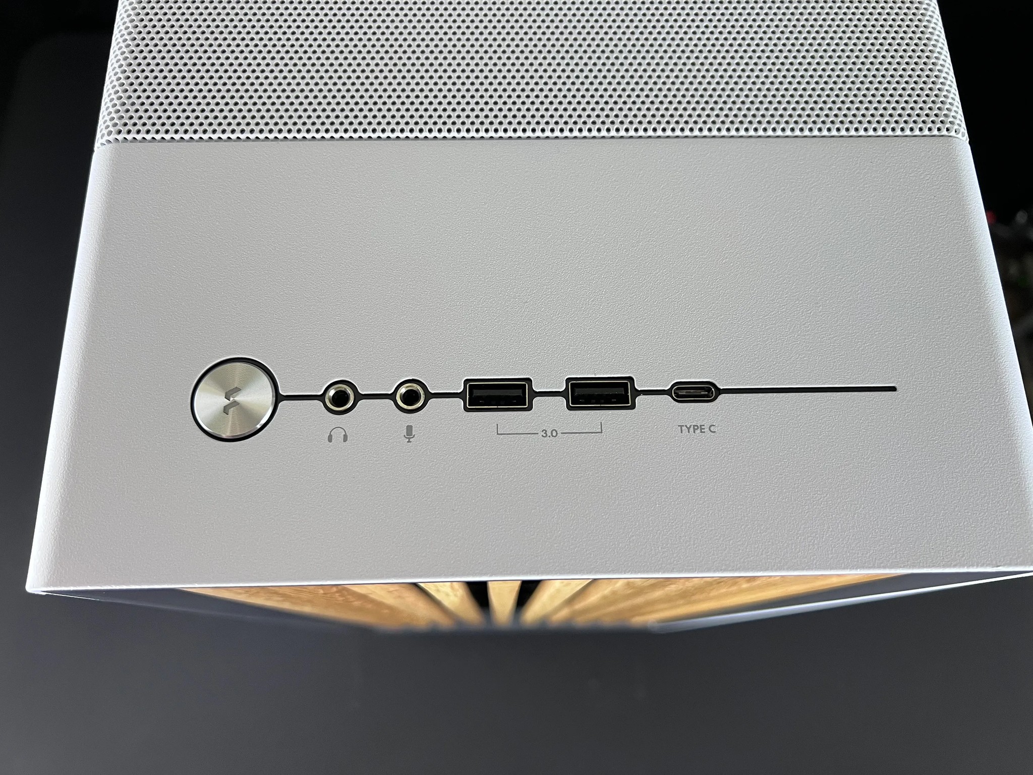 🦣 Fractal Design NORTH 🐧 | 5800X3D | RTX 3080 12GB LHR