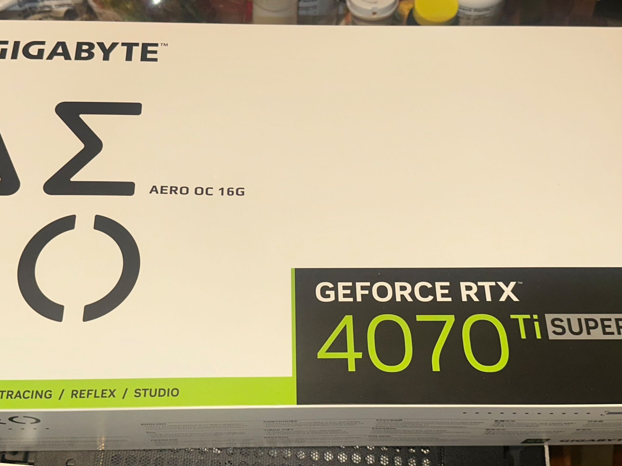 GIGABYTE Aero RTX 4070Ti Super