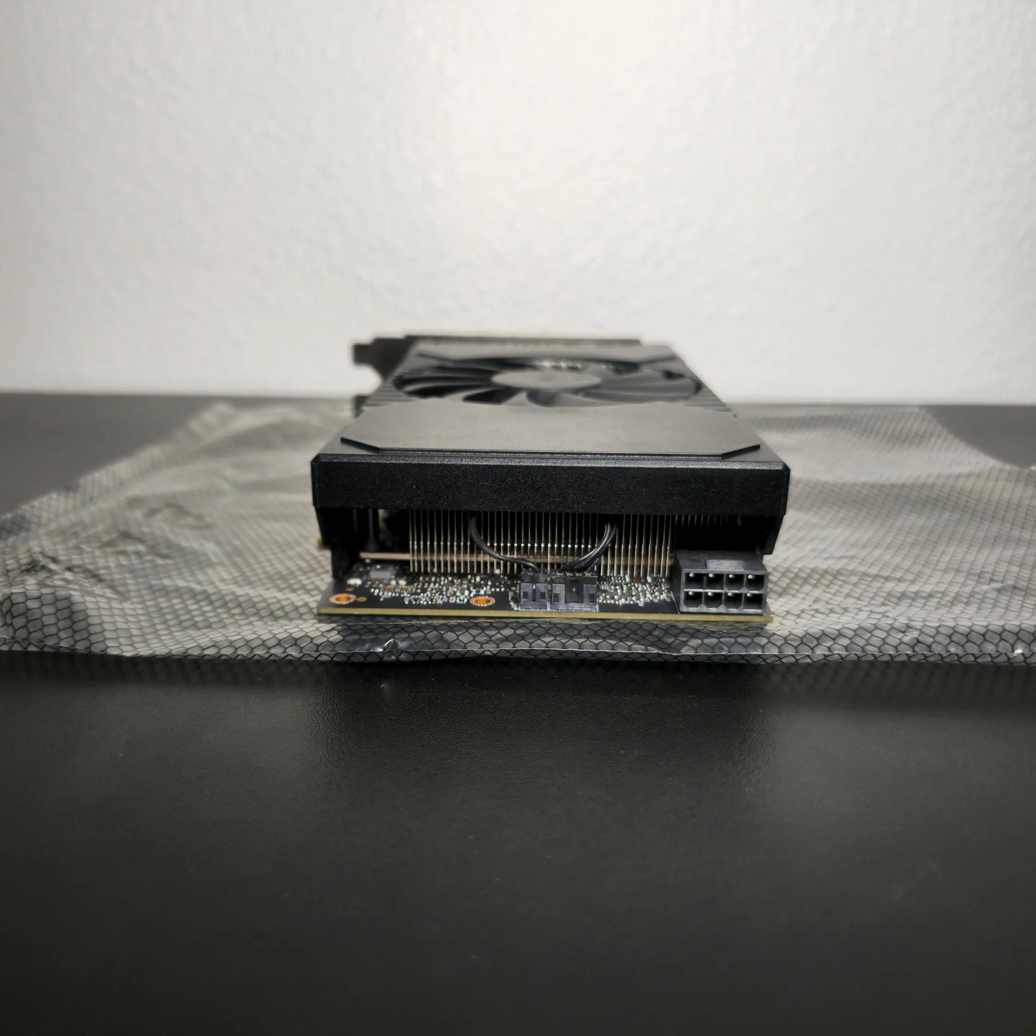 OEM RTX 2060 ?FOR PARTS? READ