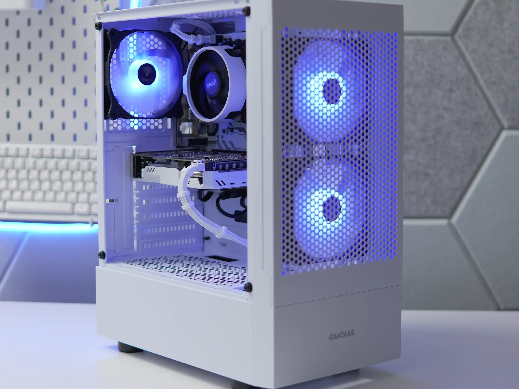 Custom Gaming PC! Ryzen 5 | GTX 1060 | 16GB RAM