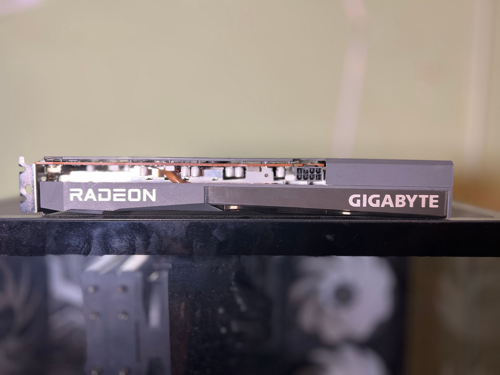 GIGABYTE Radeon RX 6600 XT EAGLE 8GB