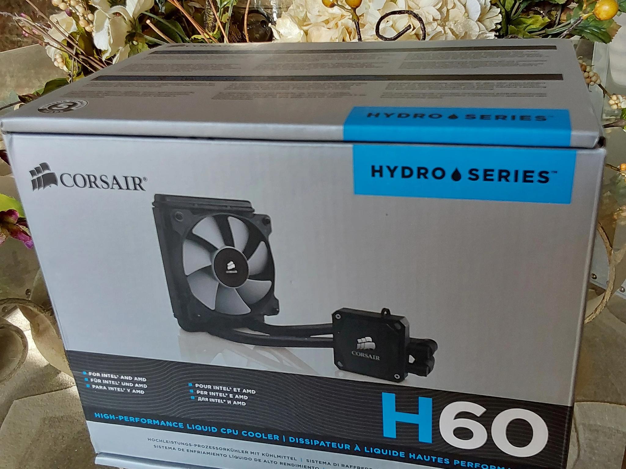 CORSAIR Hydro Series H60 (CW-9060007-WW) CPU Water Cooler