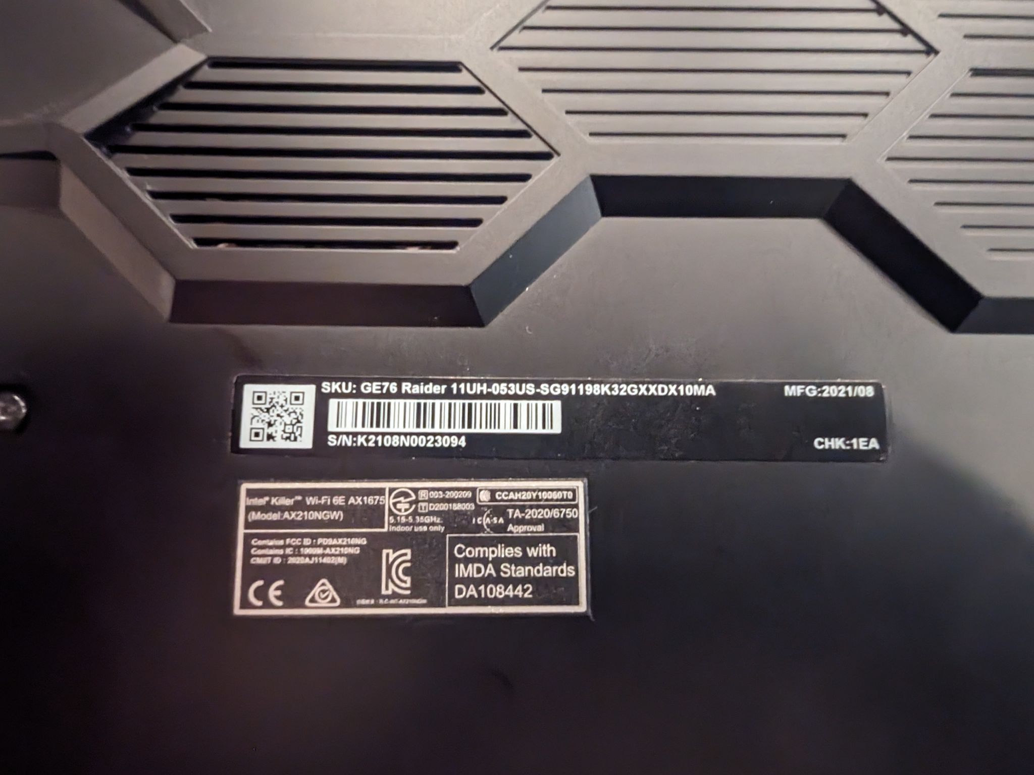 MSI Gaming Laptop GE76 Raider UH11-053 i9 11980HK Nvidia RTX 3080